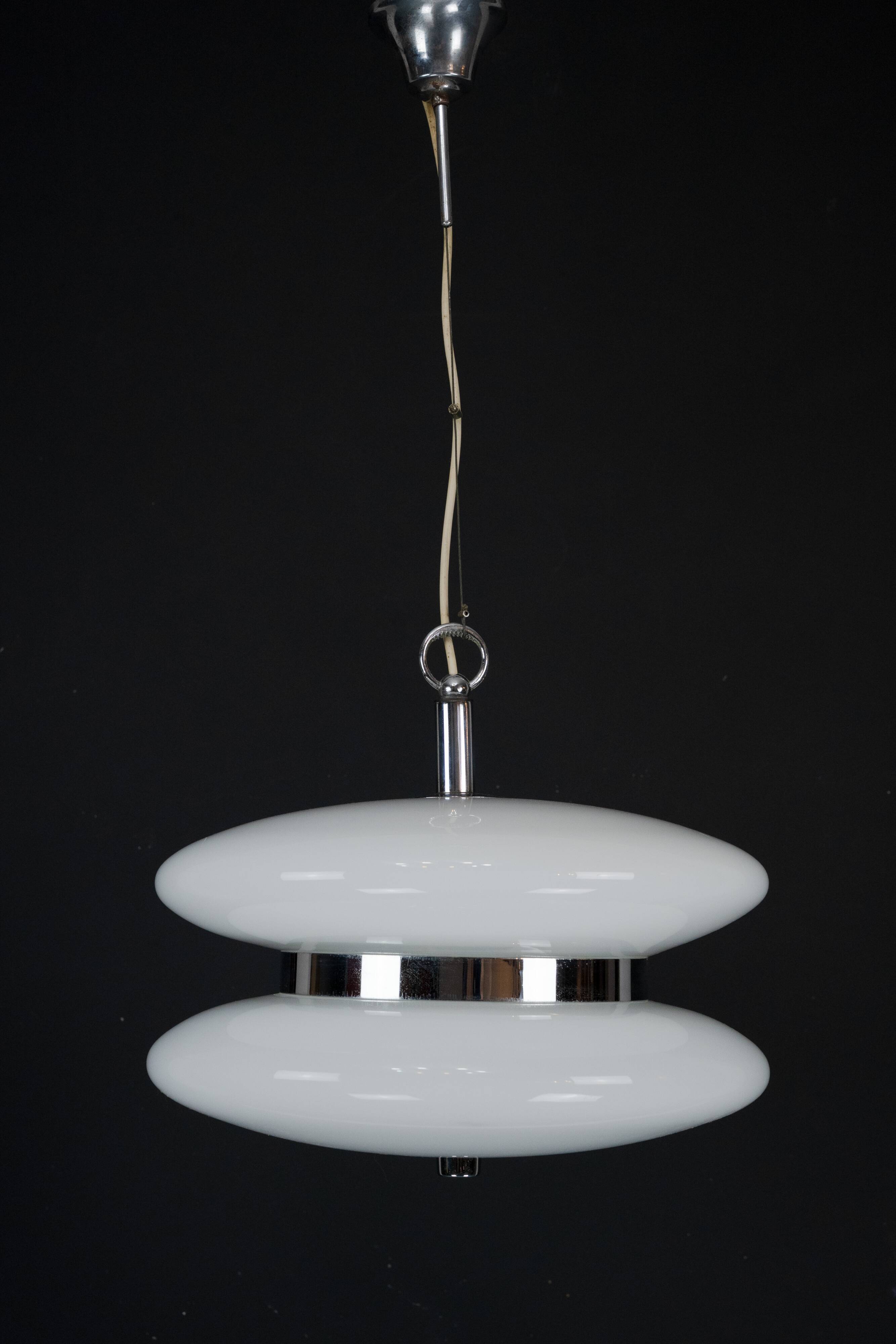 Chandelier en verre blanc Murano de grande taille des années 1970 par Vistosi.