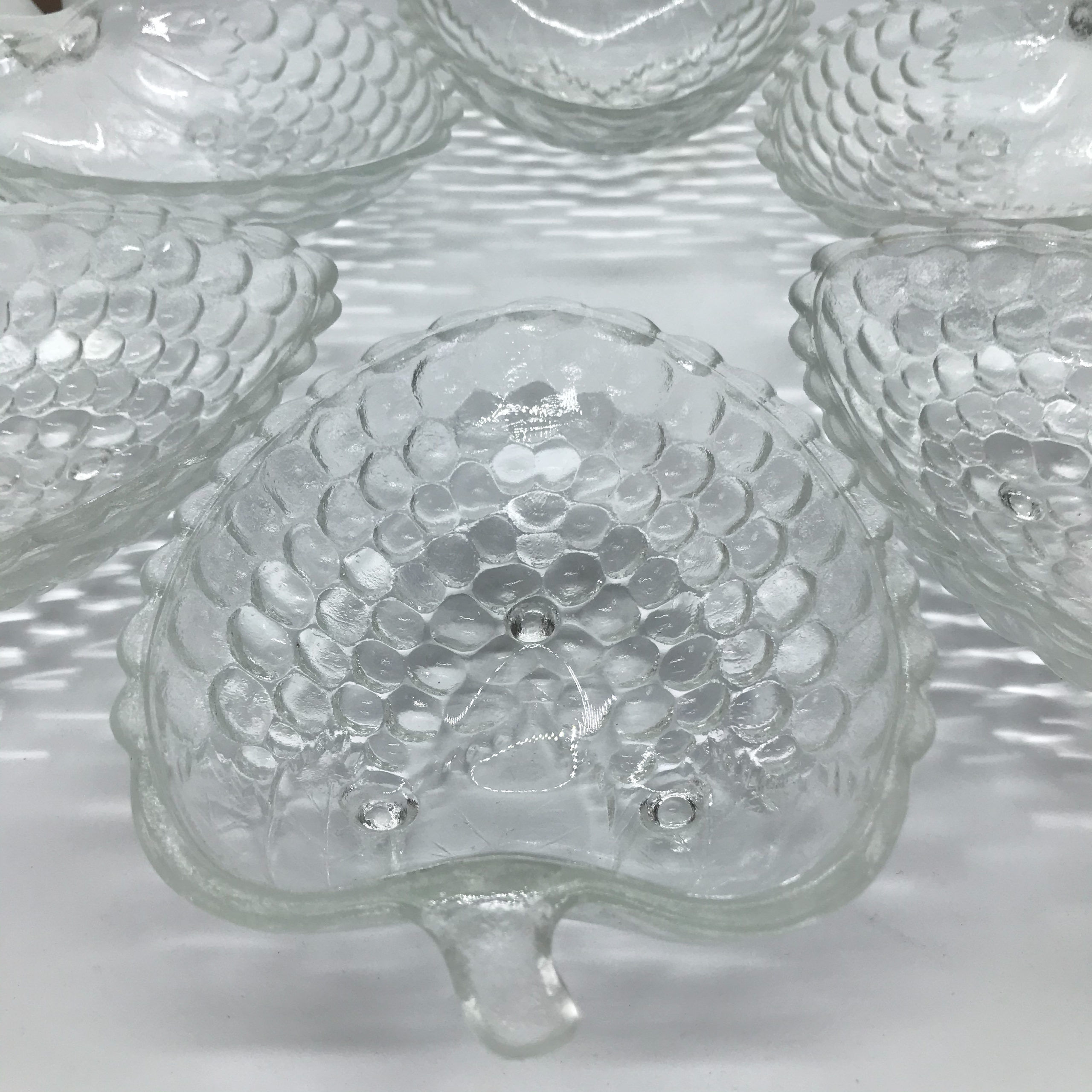 Set of 6 cups and fruit salad dish