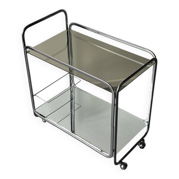 Mid-century bar cart in chrome metal, glass and mirror, 1960.