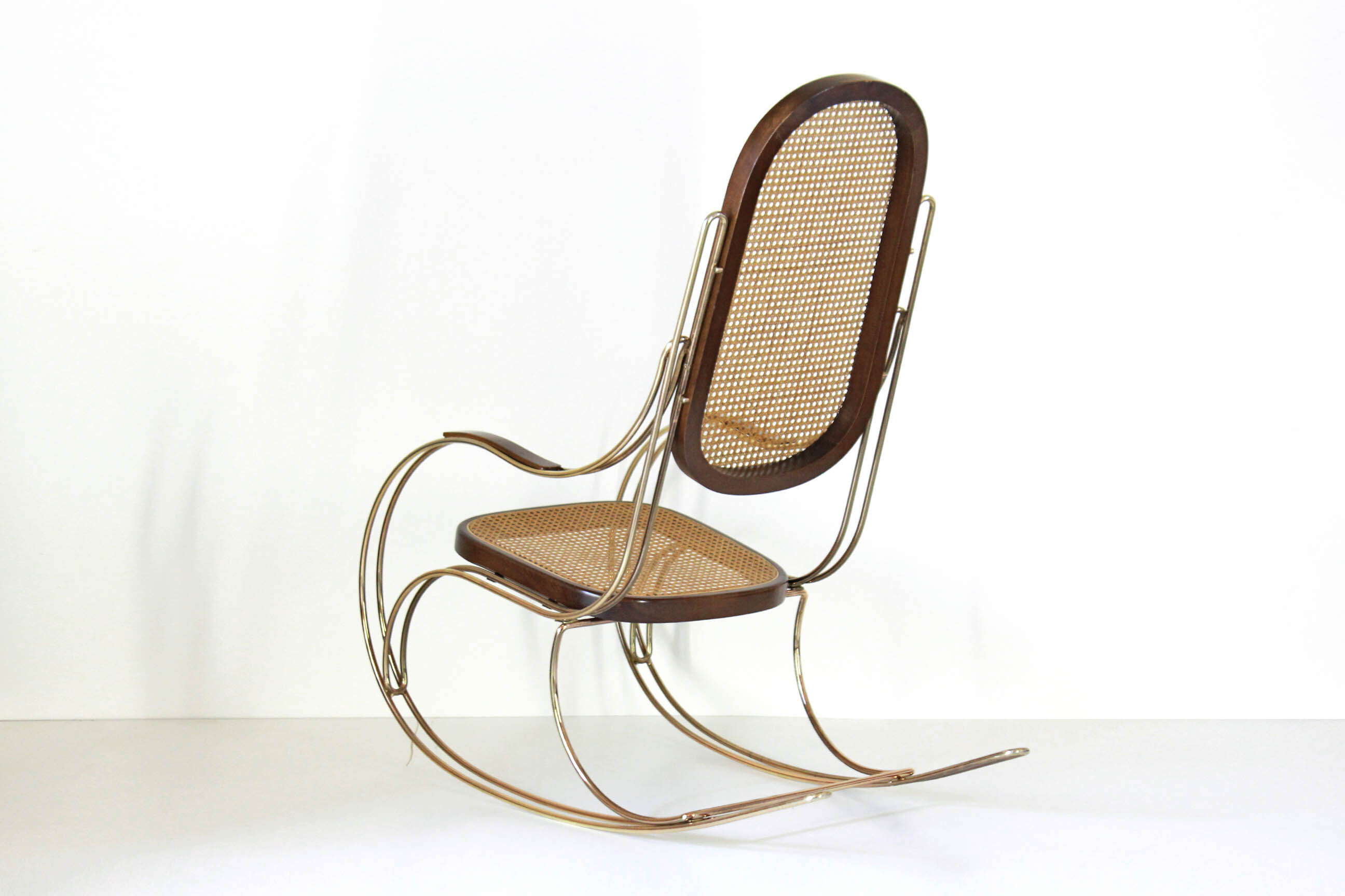 1970s vintage rocking chair