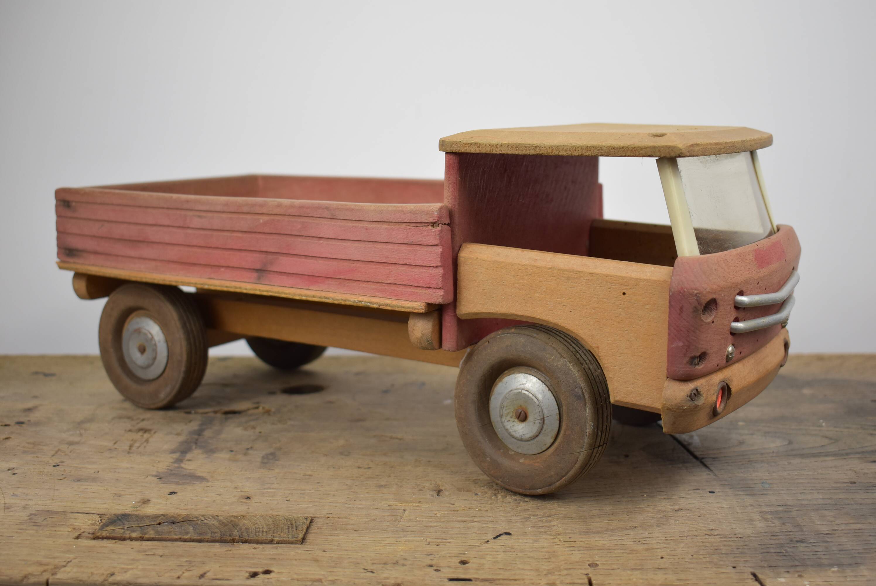vintage wooden dejou truck