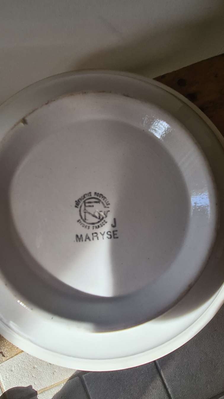 Salad bowl Givors earthenware