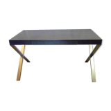 Flat office with metal feet of the 80s