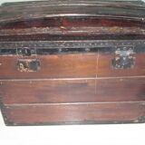 Malle ancienne en bois