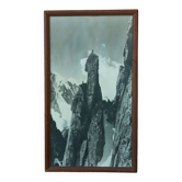 Alpine photograph by Pierre Tairraz, Queen's Needle
