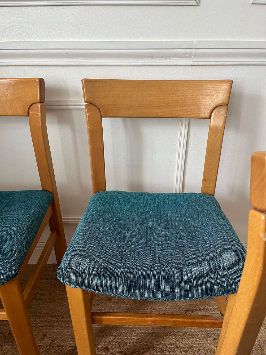 6 solid elm chairs from the 1970s