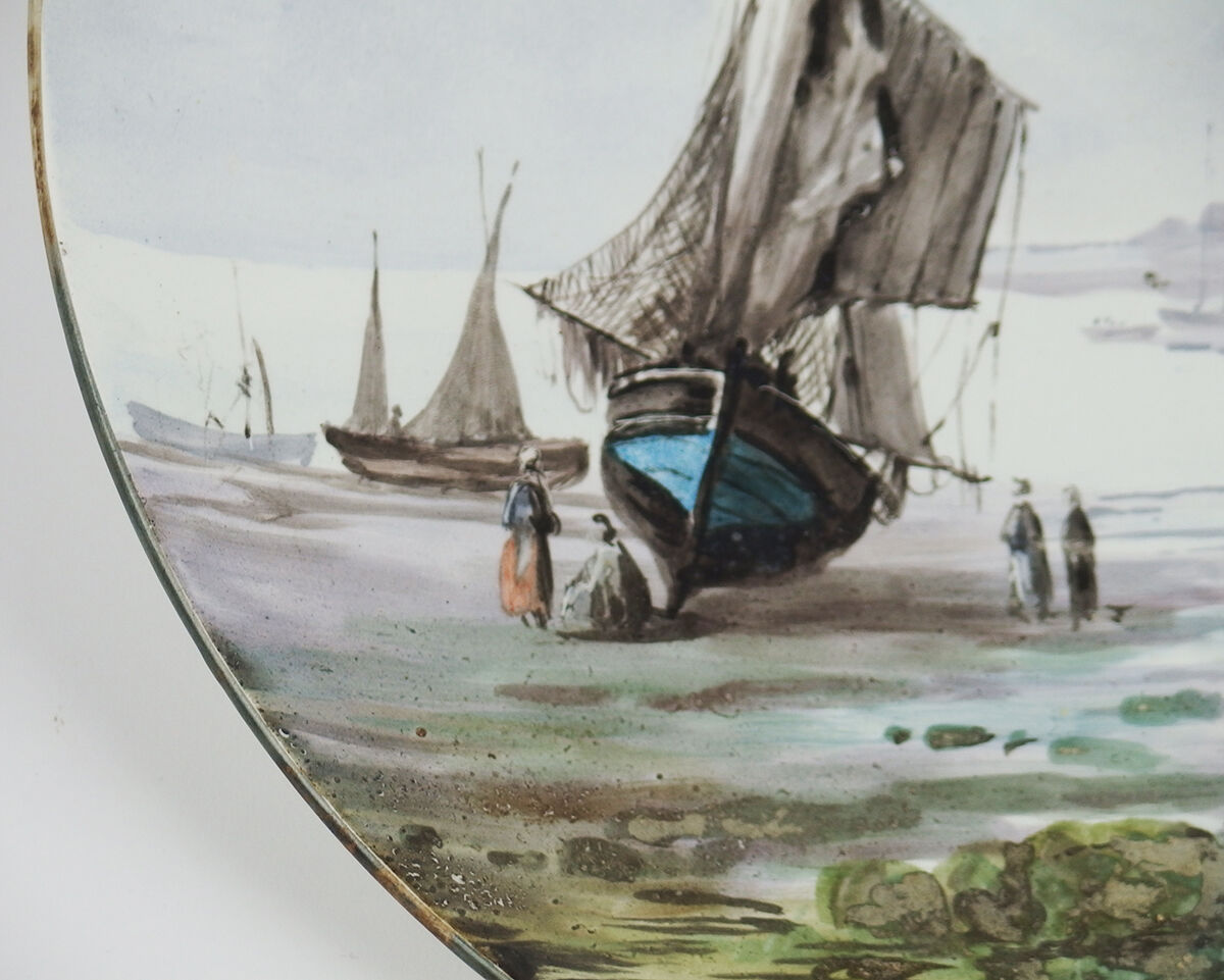 Montereau earthenware dish"Maritime landscape"