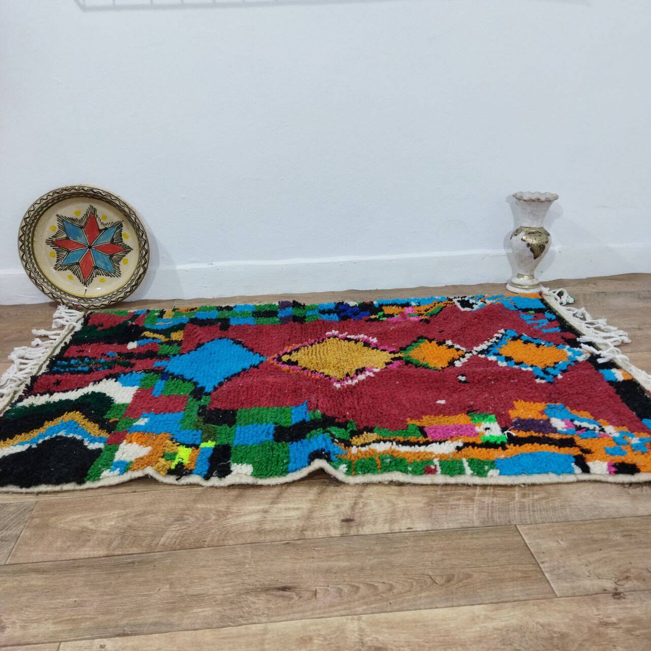 Handcrafted Moroccan Berber Rug 155 X 105 CM