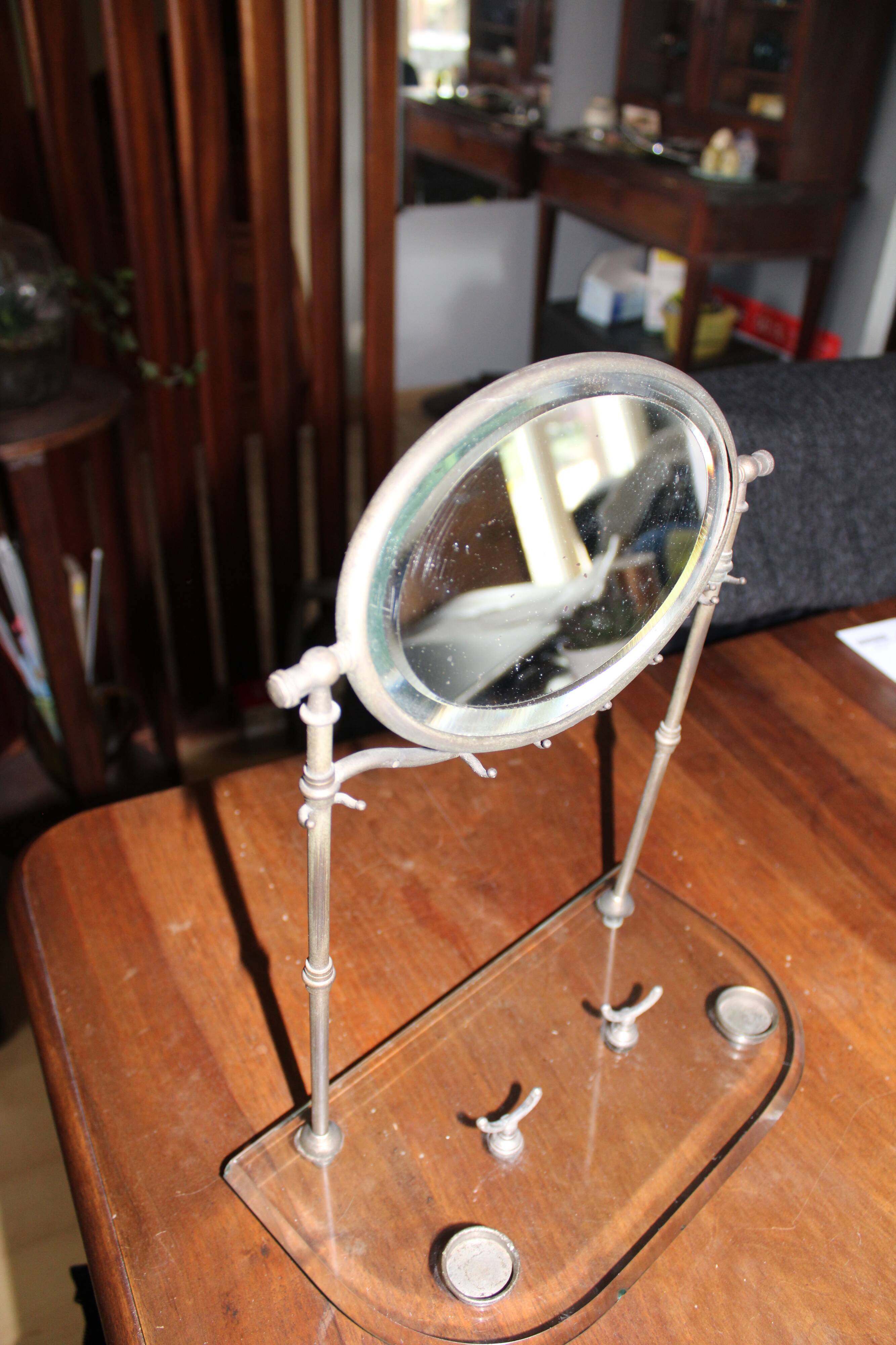Mirror/psyche jewelry holder