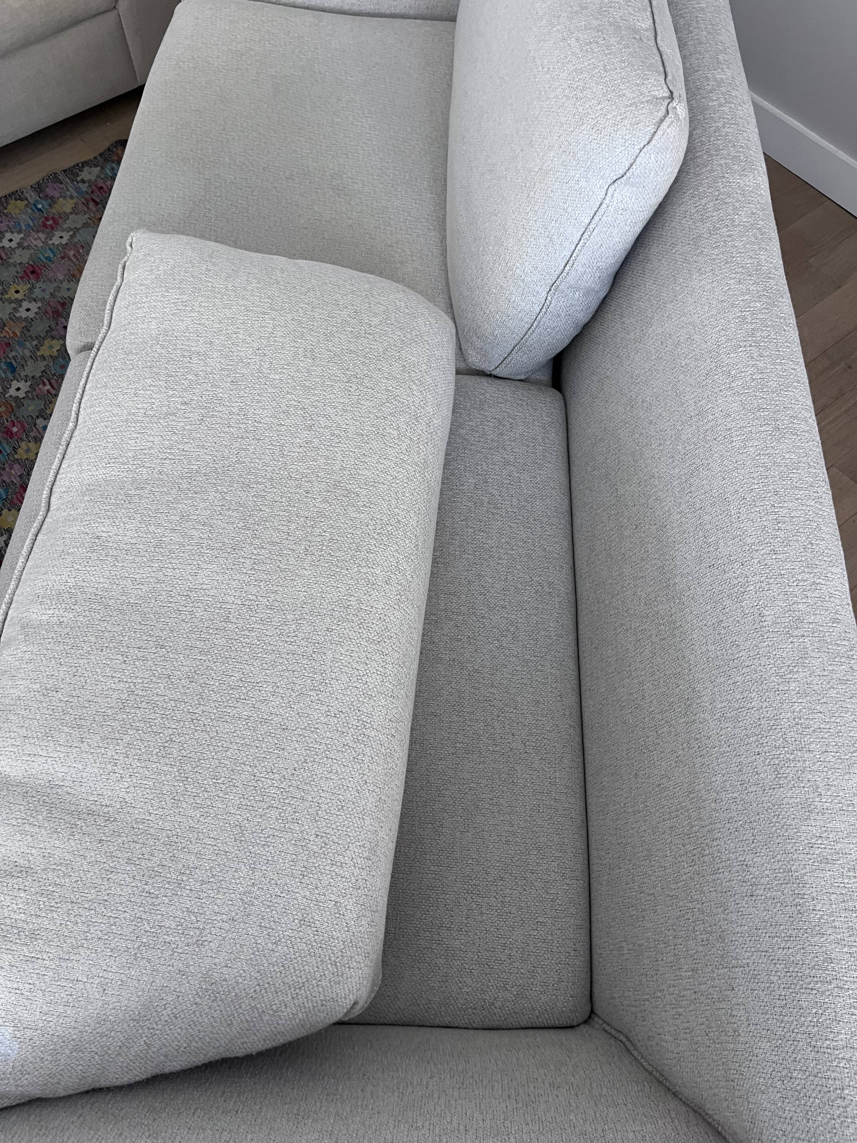 Three-seater sofa