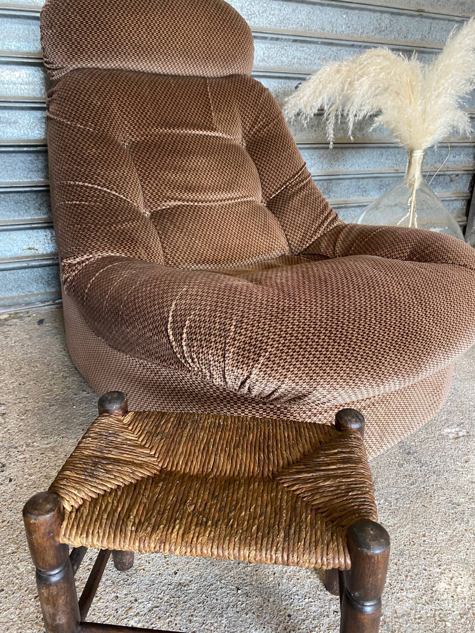 Fauteuil ère spatiale 1970