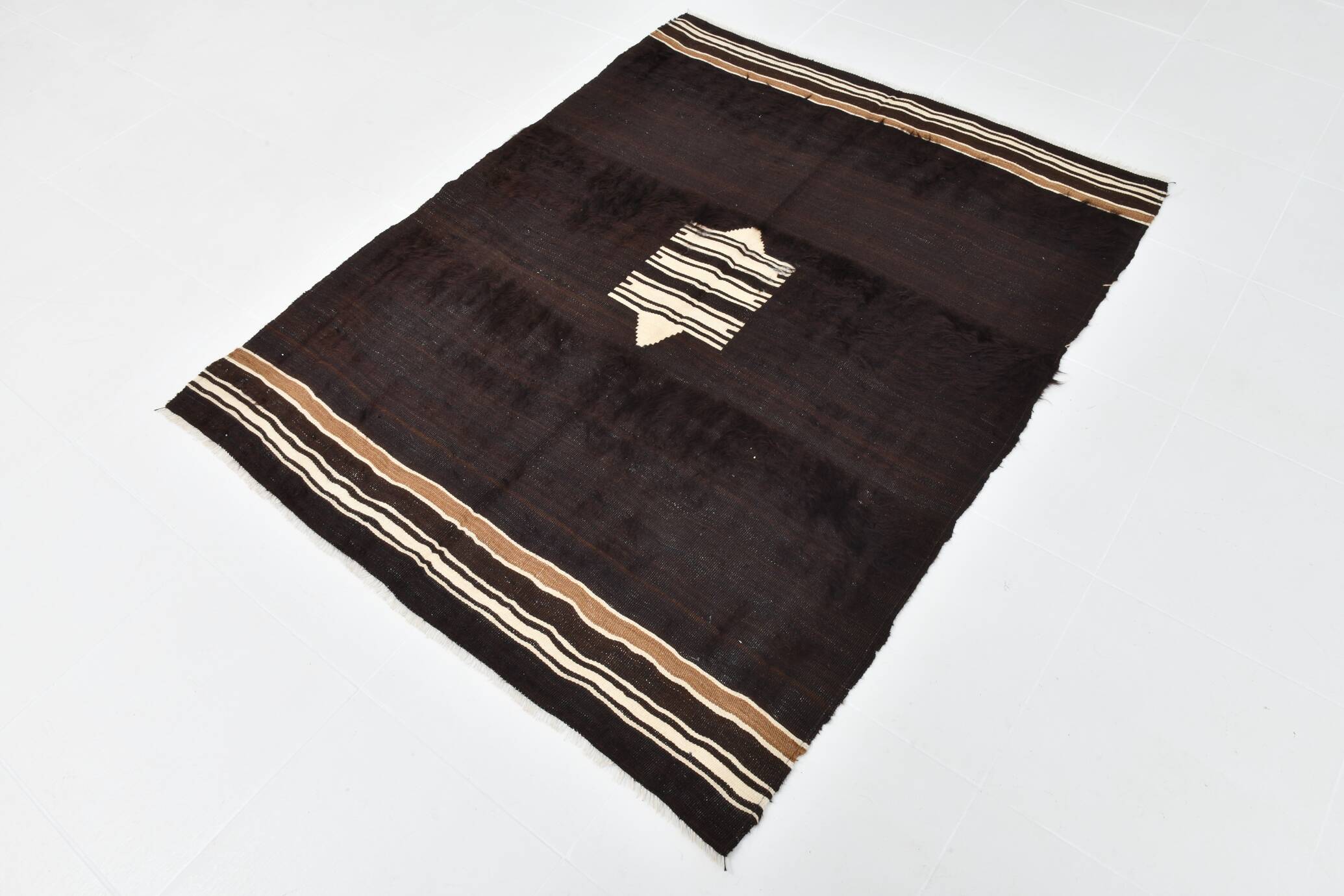 Dark Brown Beige Aesthetic Vintage Rug, 135x165Cm