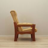 Fauteuil en cuir jaune, design danois, années 1960, production : Danemark
