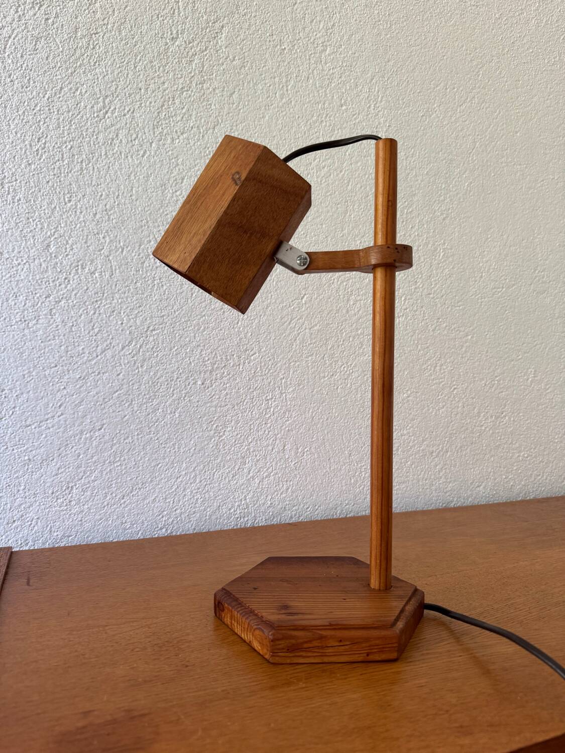 70s wooden desk lamp