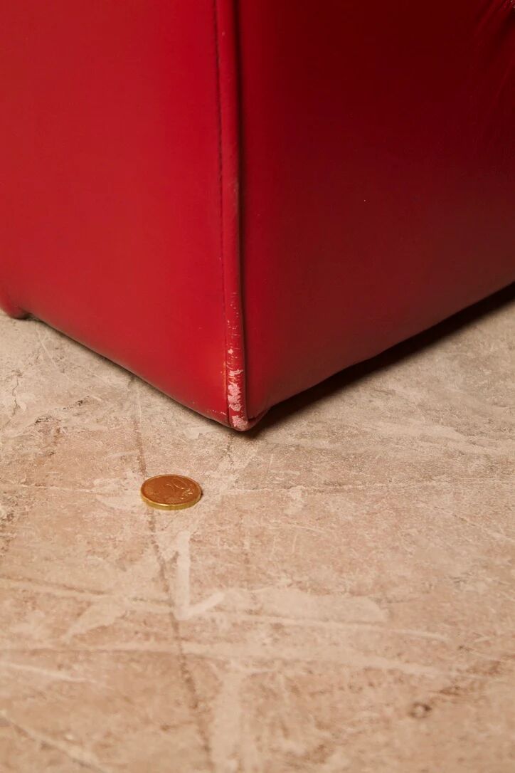 Vintage leather armchair "Ambassador", Nicoletti Salotti, Italy, 1980