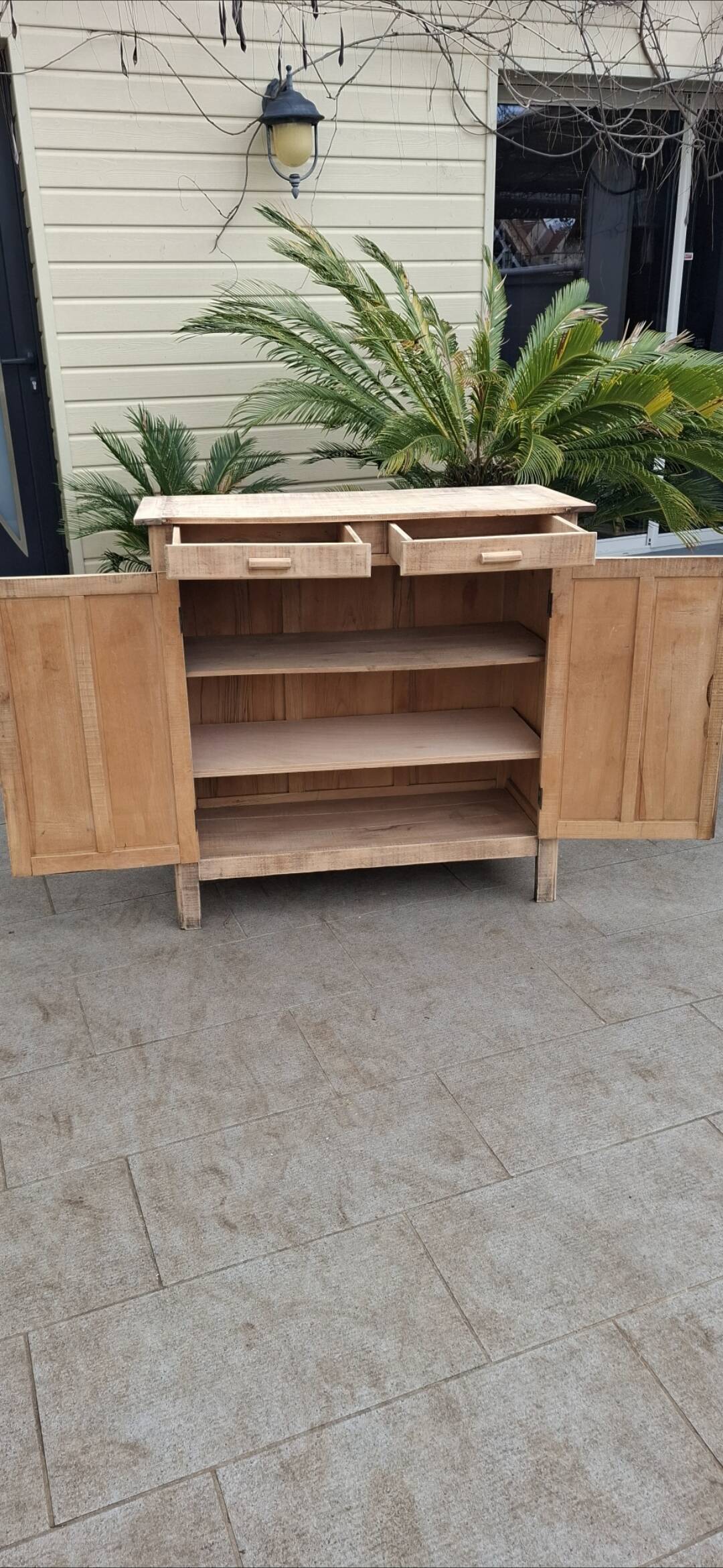 Renovated Parisian buffet