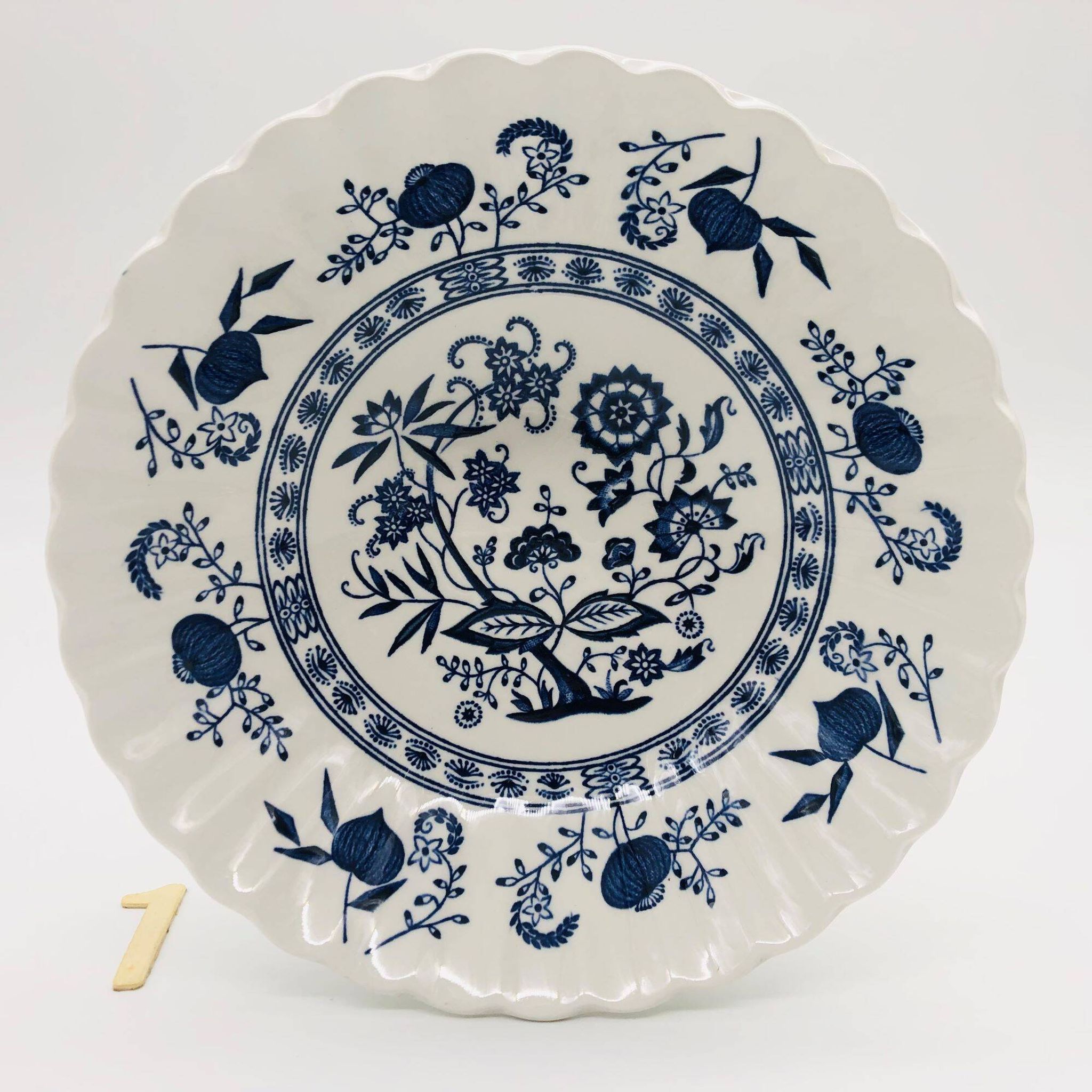 6 Bowl style Deep Plates, J & G Meakin Classic White Blue Nordic.