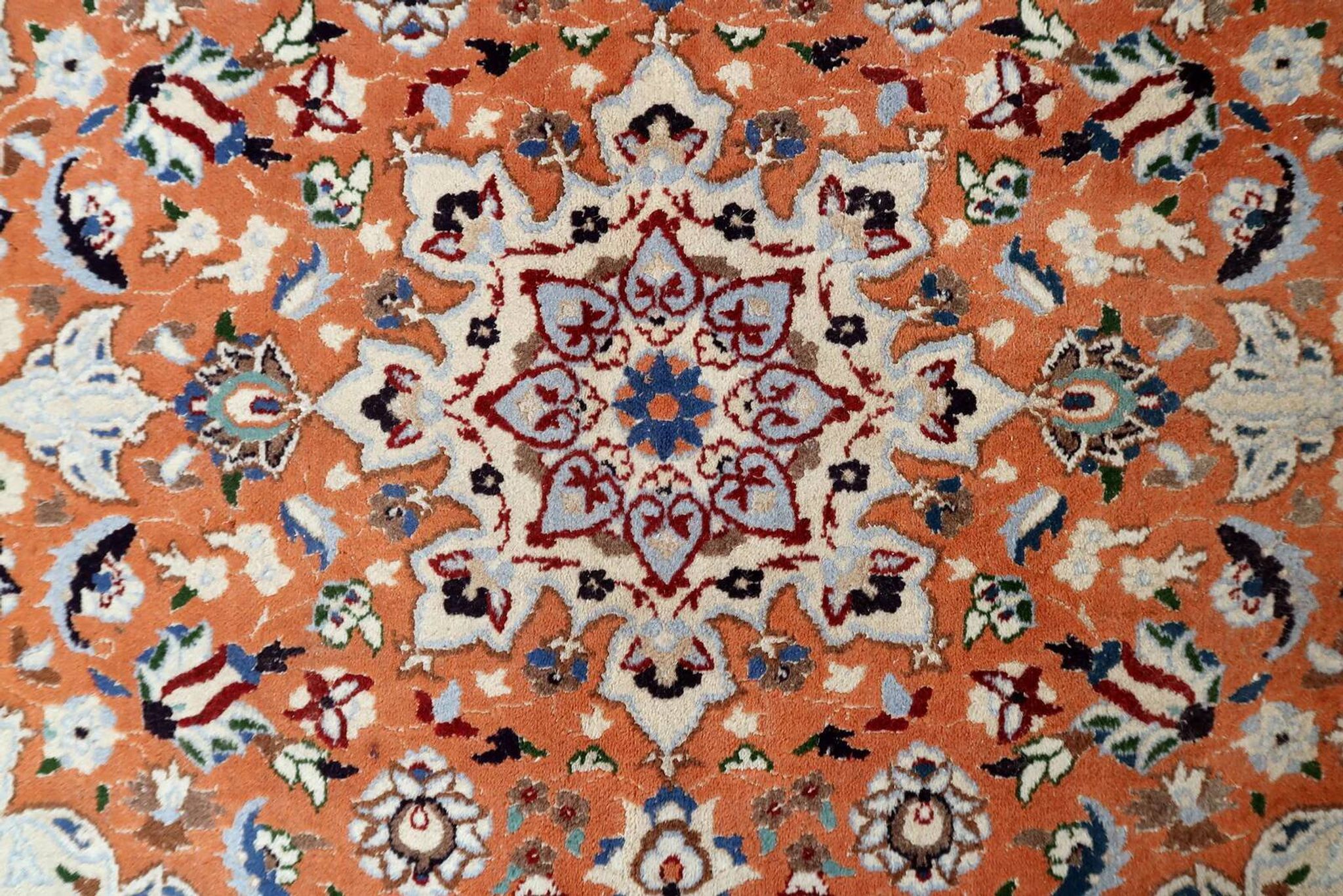 Vintage 1950s Persian Tabriz rug with silk highlights 84cm x 127cm