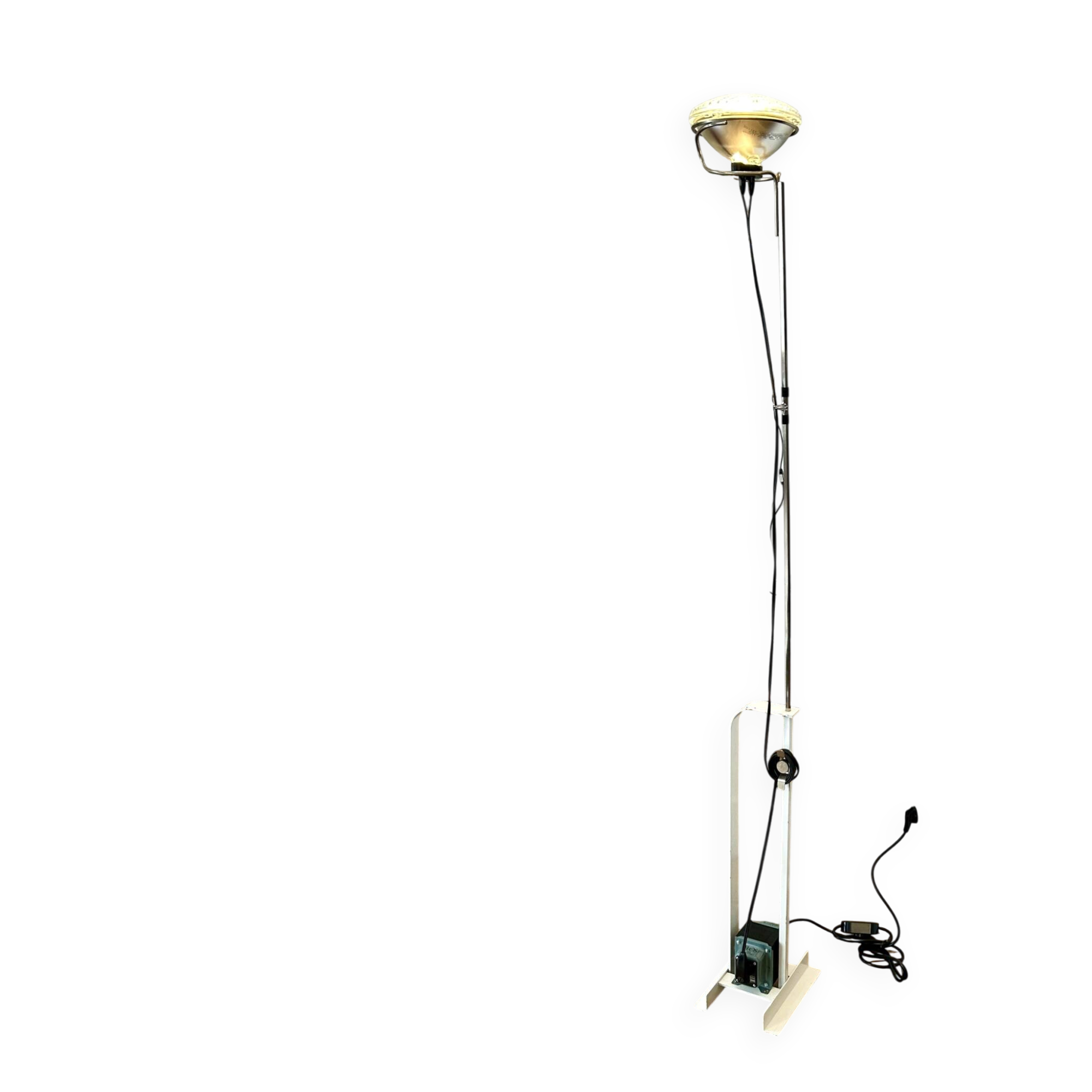 Authentic FLOS TOIO Lamp – Refurbished to New & Authenticated