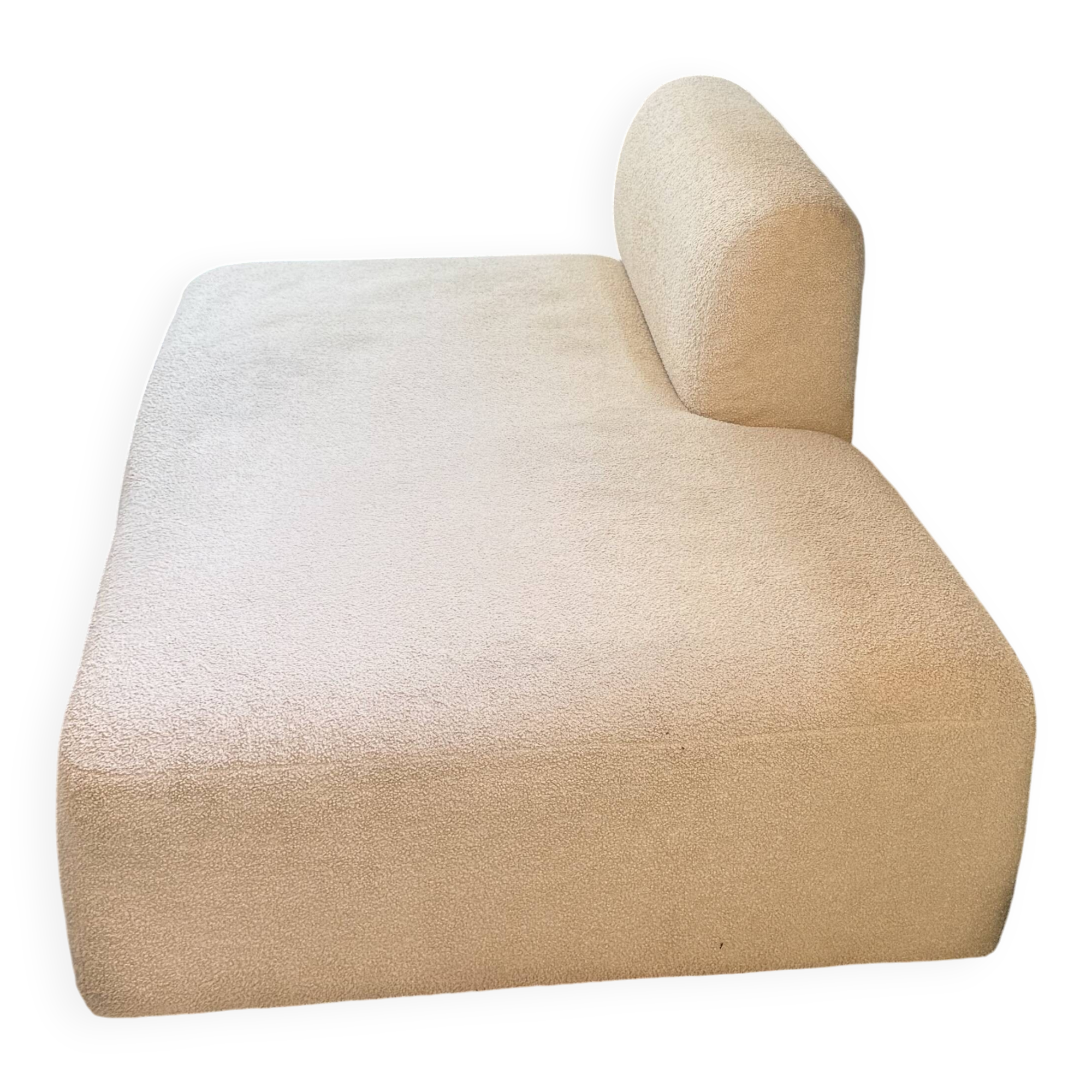 Contemporary Elegance Daybed Design