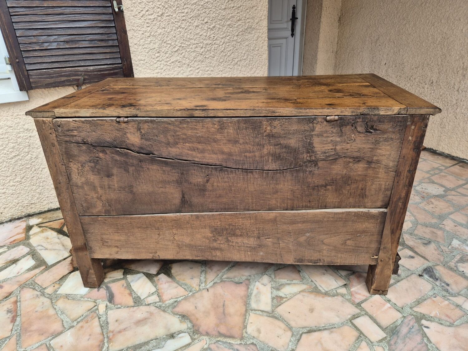 Late 19th century oak laundry chest