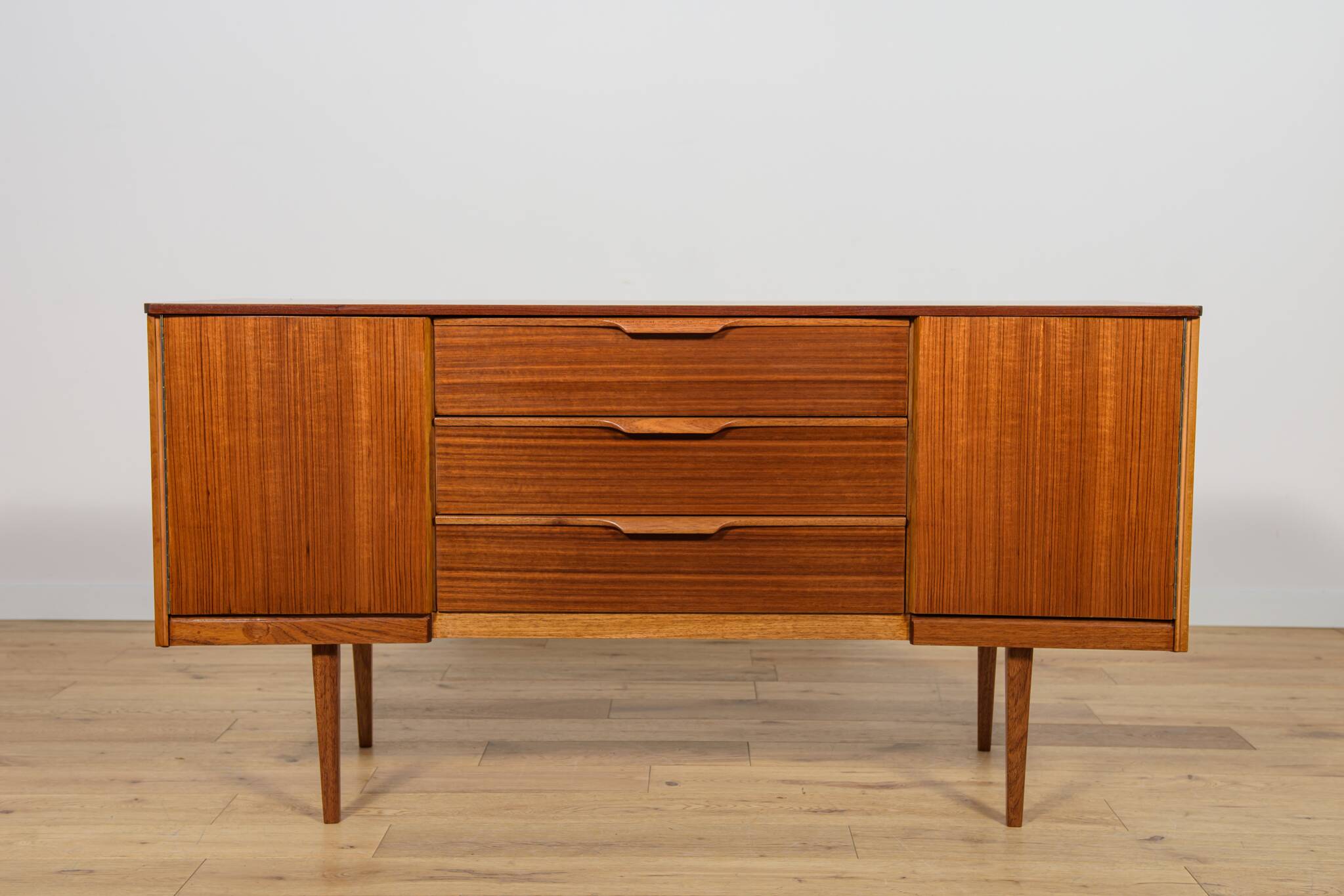Mid Century Teak Sideboard from Austinsuite, United Knigdom, 1960s