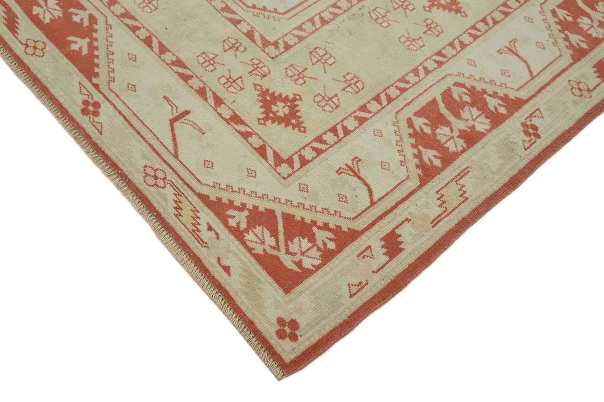 Turkish Vintage Anatolian Rug 211 cm x 268 cm