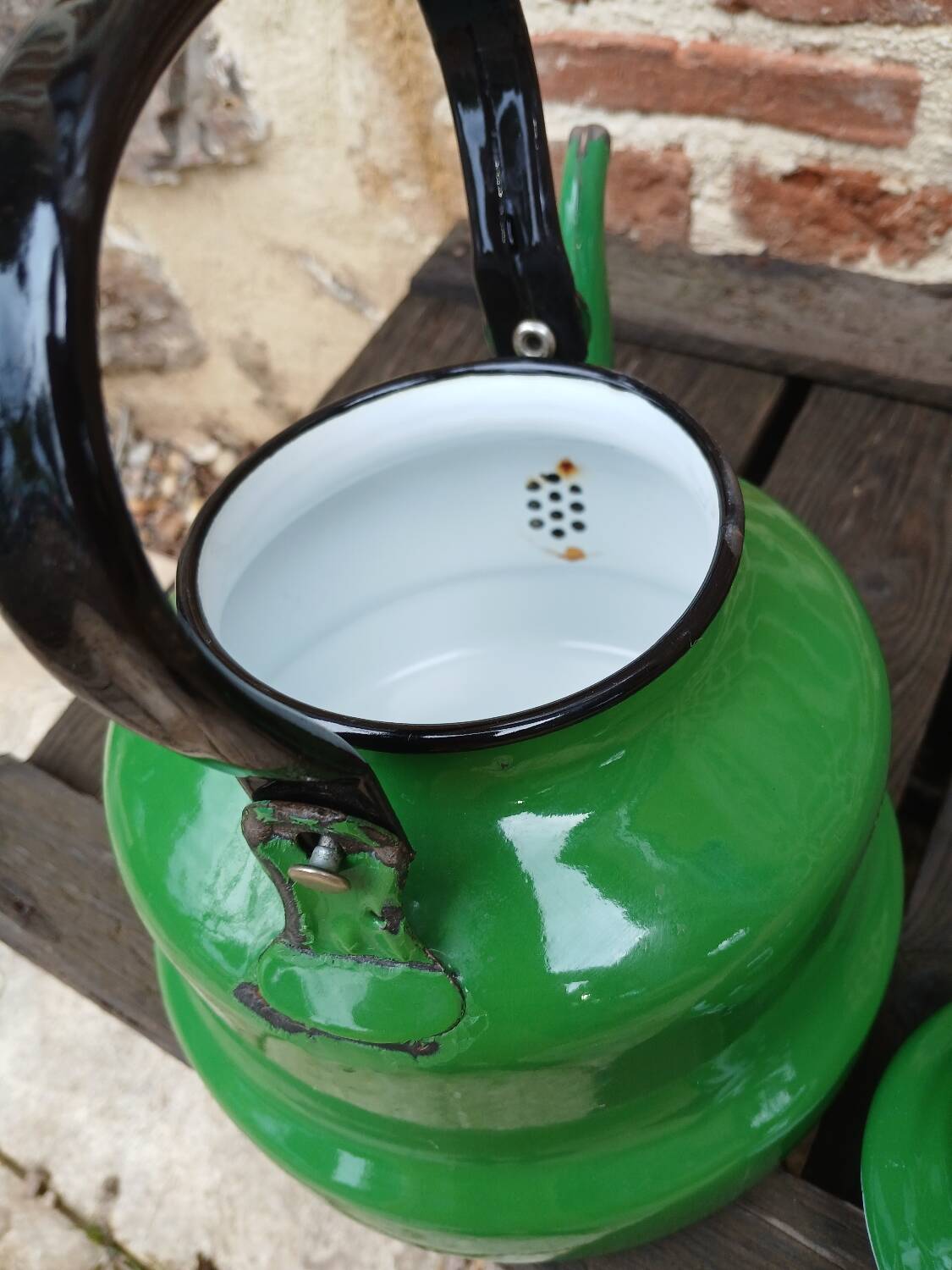 Enameled sheet metal teapot