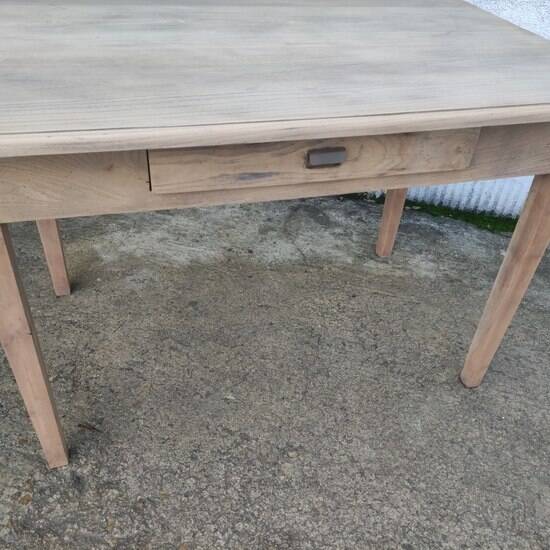 Oak farm table