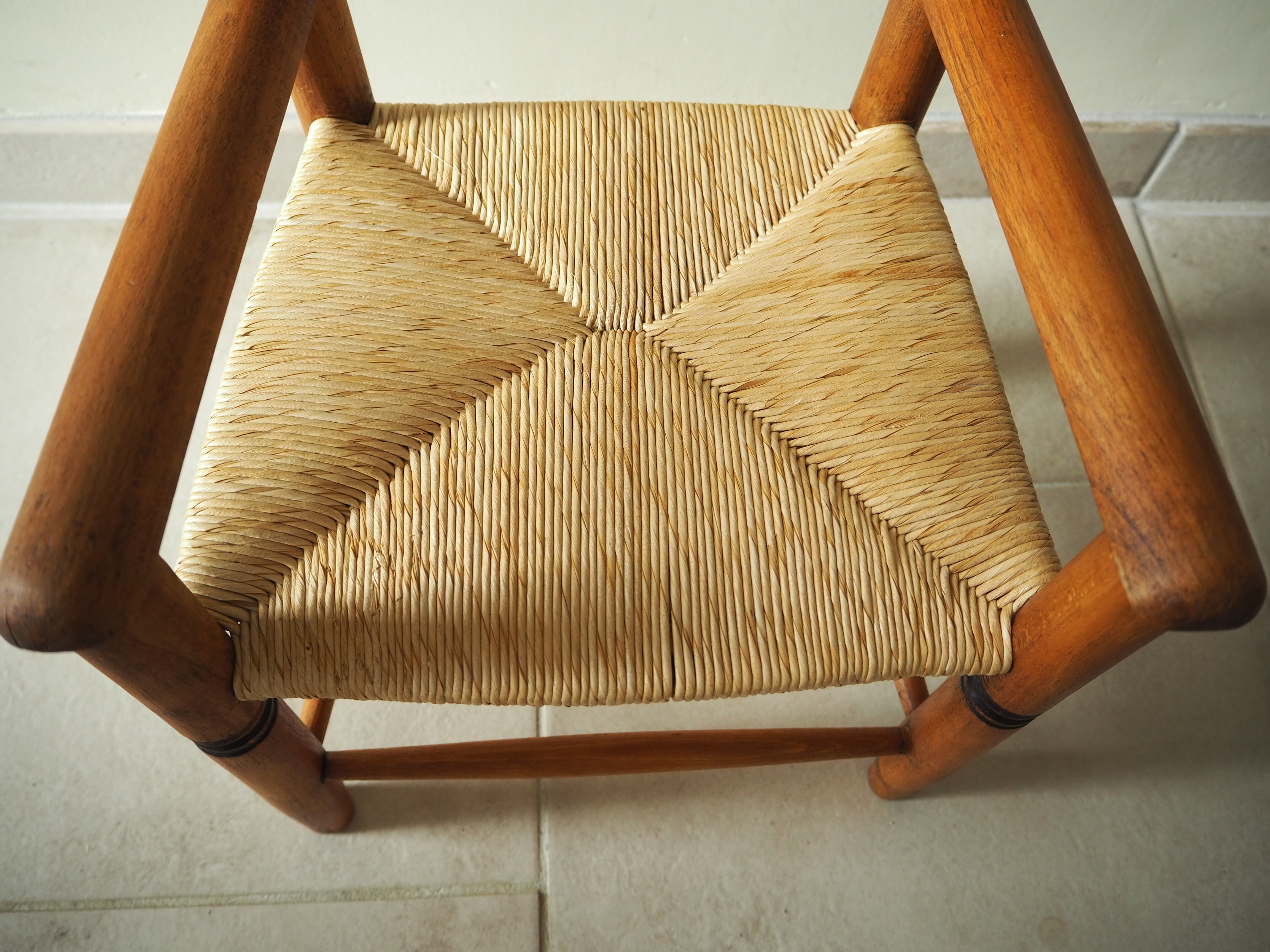 Old straw chair for children