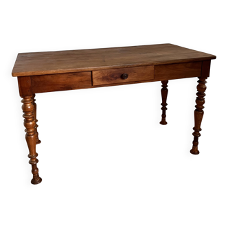 Farm table in cherry wood