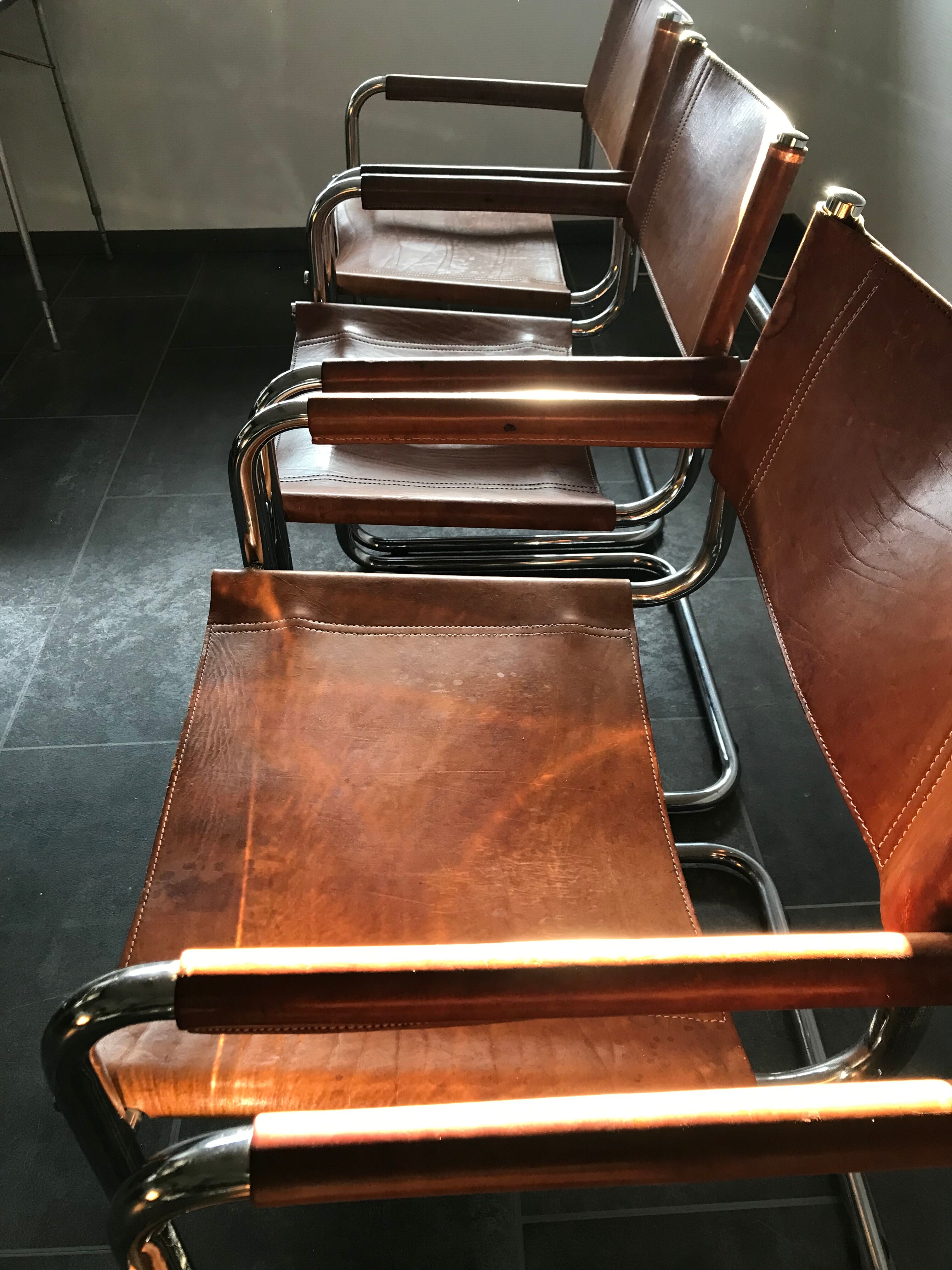 Fauteuil en cuir cognac