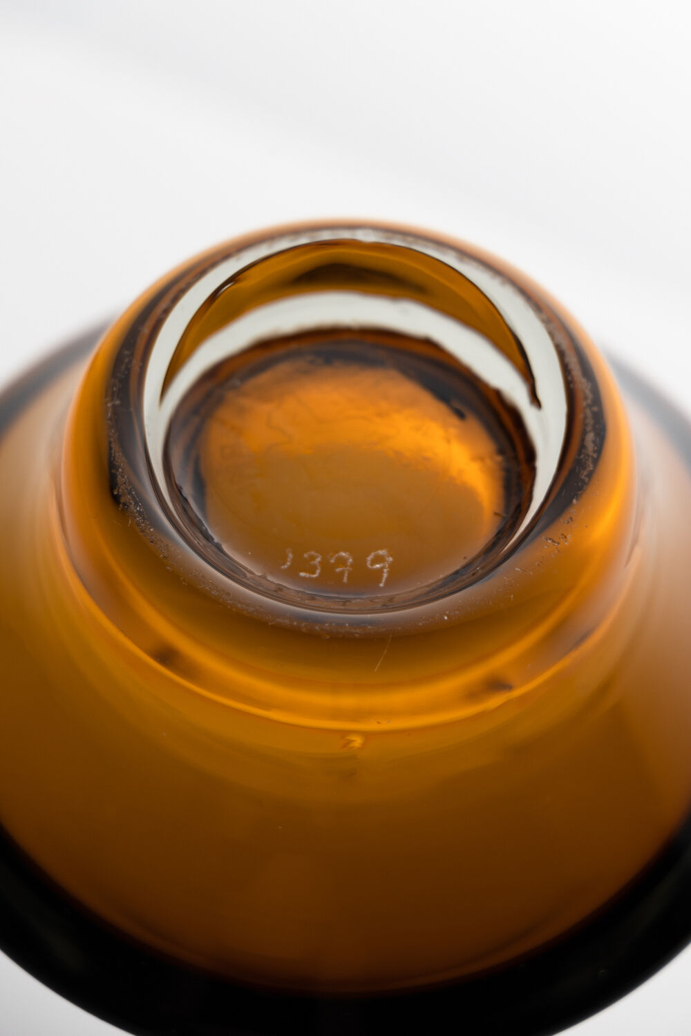 Mid-century modern vase design by Tamara Aladin for Riihimäki