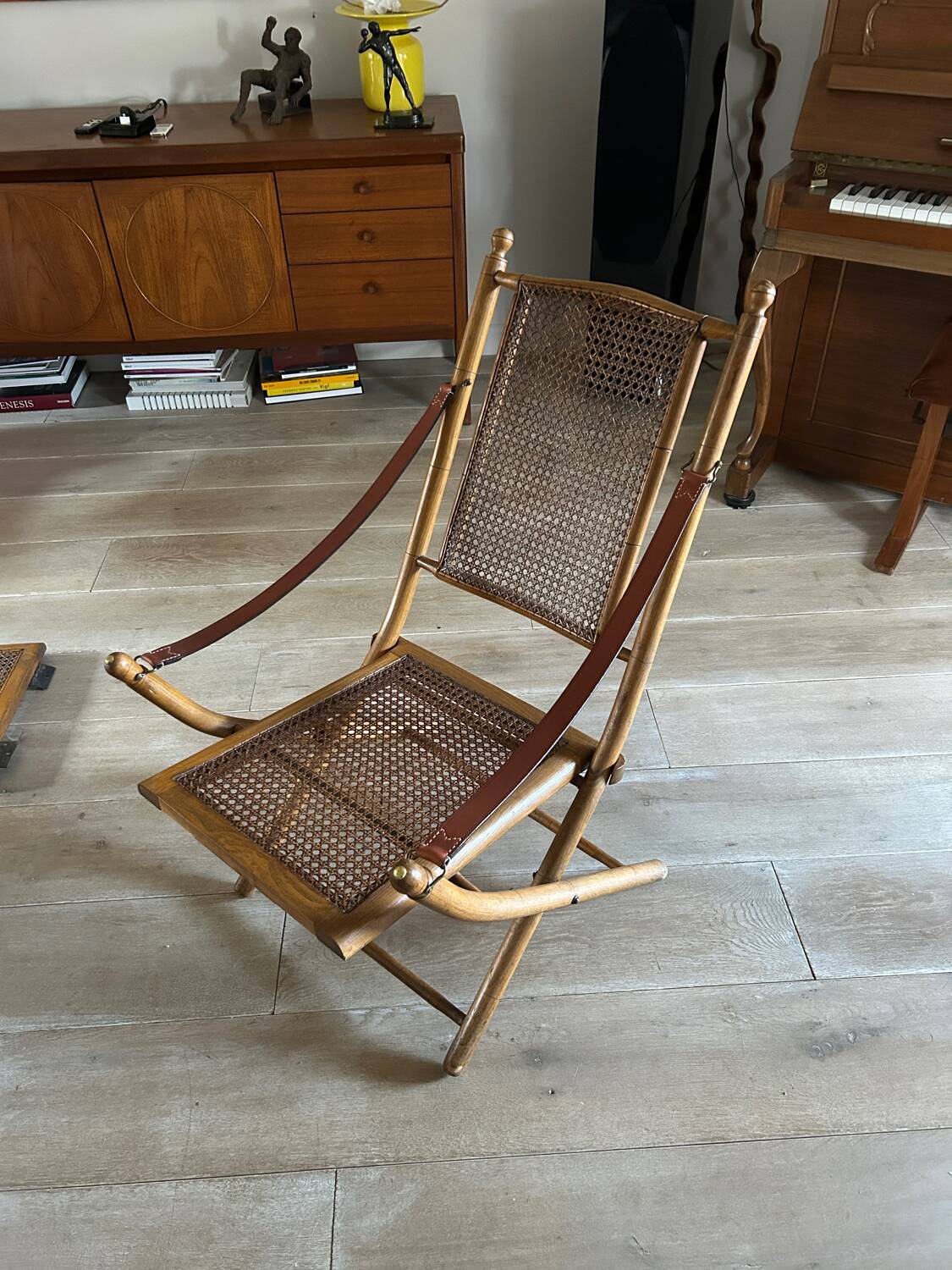 Wooden cane lounge chair