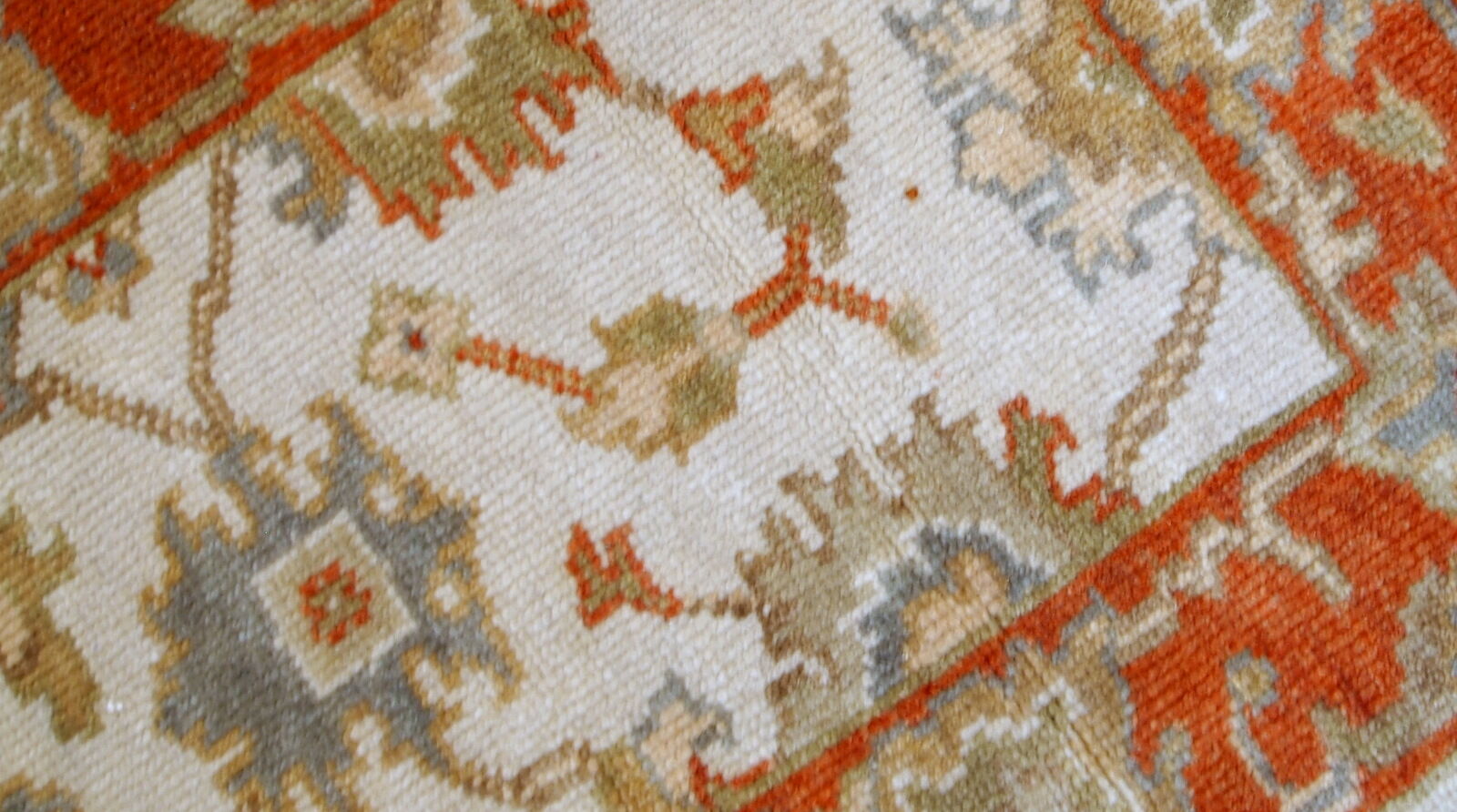 Indian Mahal handmade vintage rug 64cm x 97cm 1980s