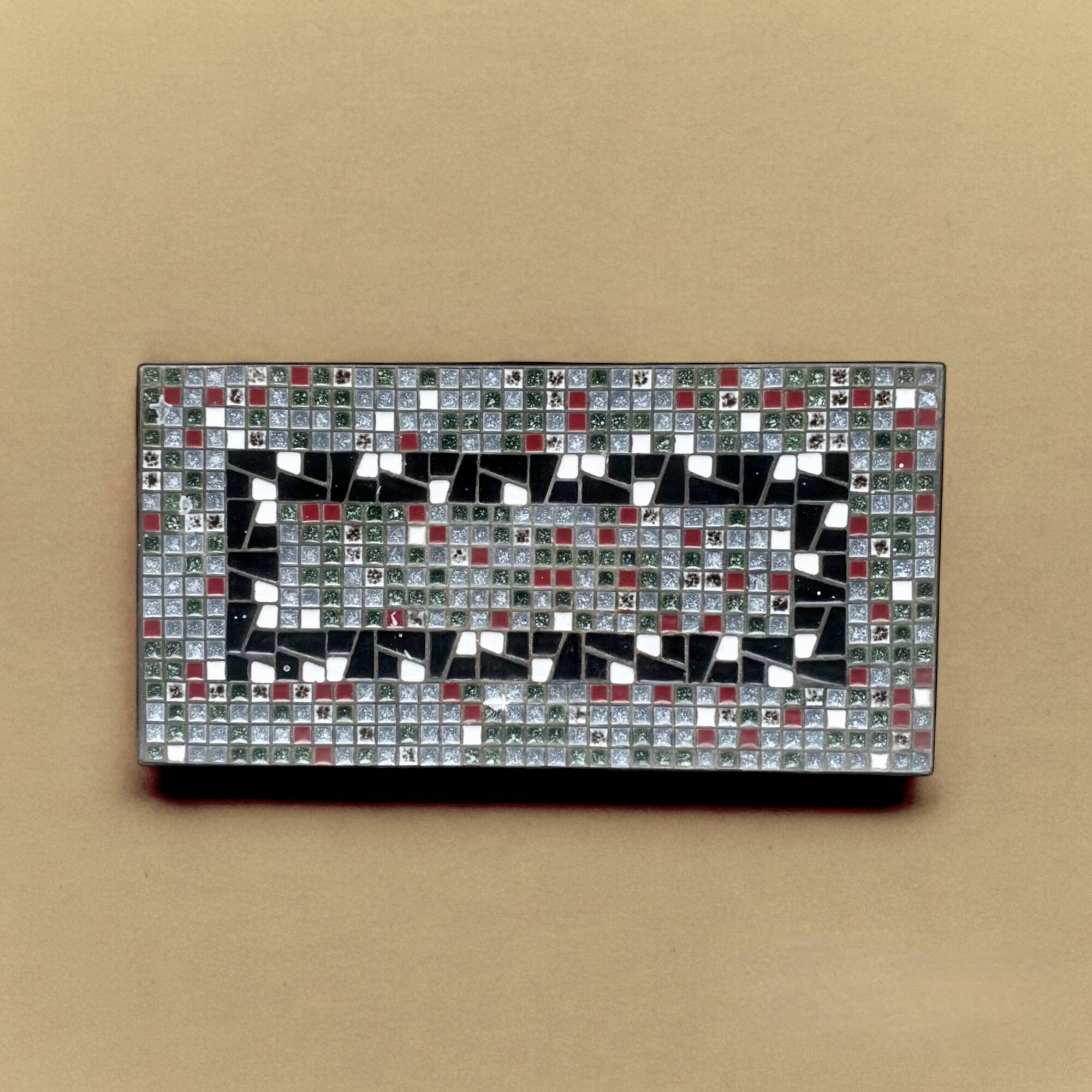 Vintage side table and magazine rack in wrought iron and ceramic tiles