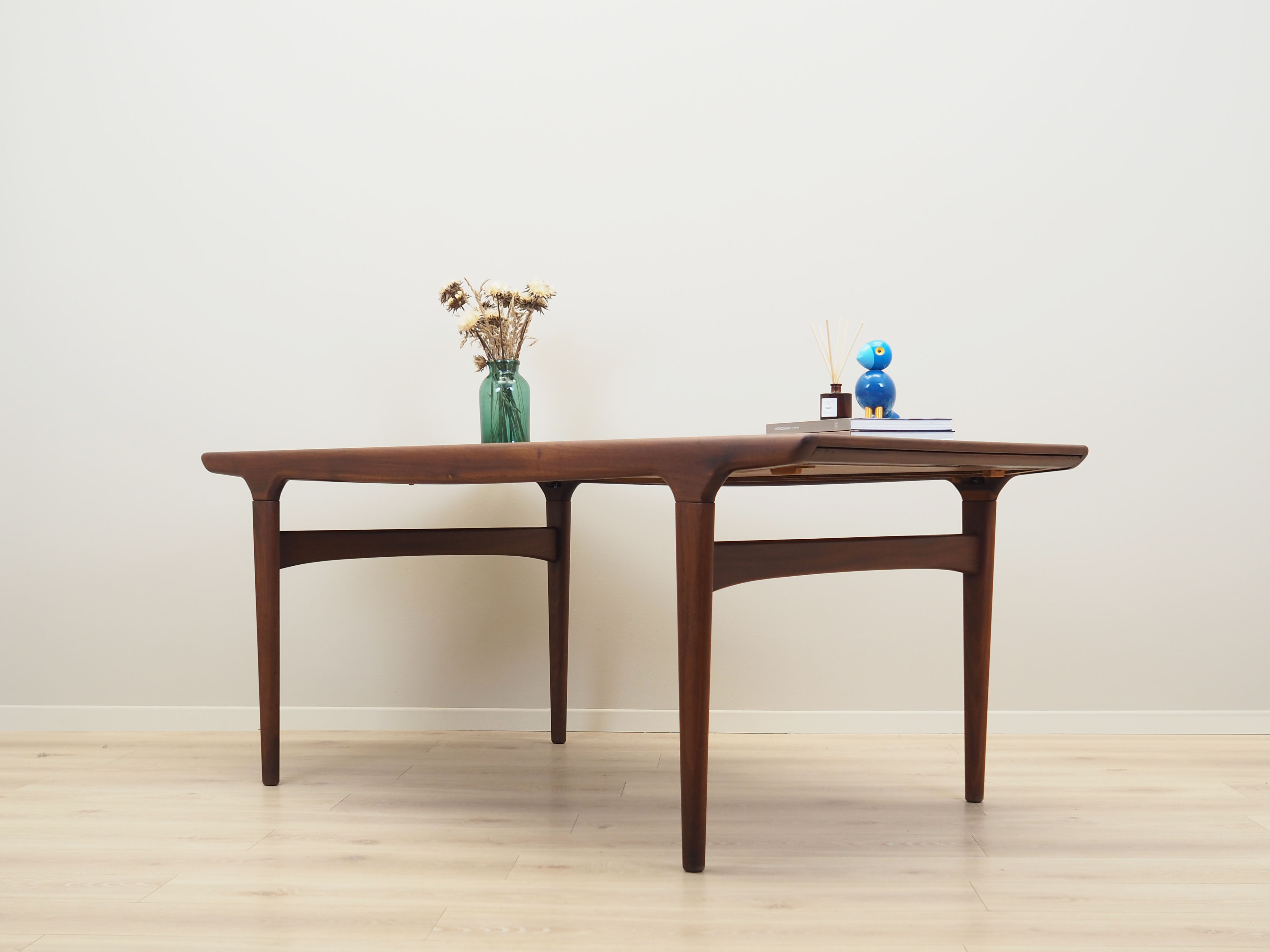 Teak table, Danish design, 1960s, designer: Johannes Andersen, manufacturer: Uldum Møbelfabrik