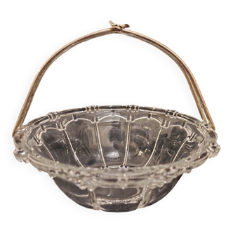 Crystal bowl with handle