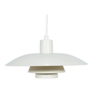 Suspension danoise PH4 par Poul