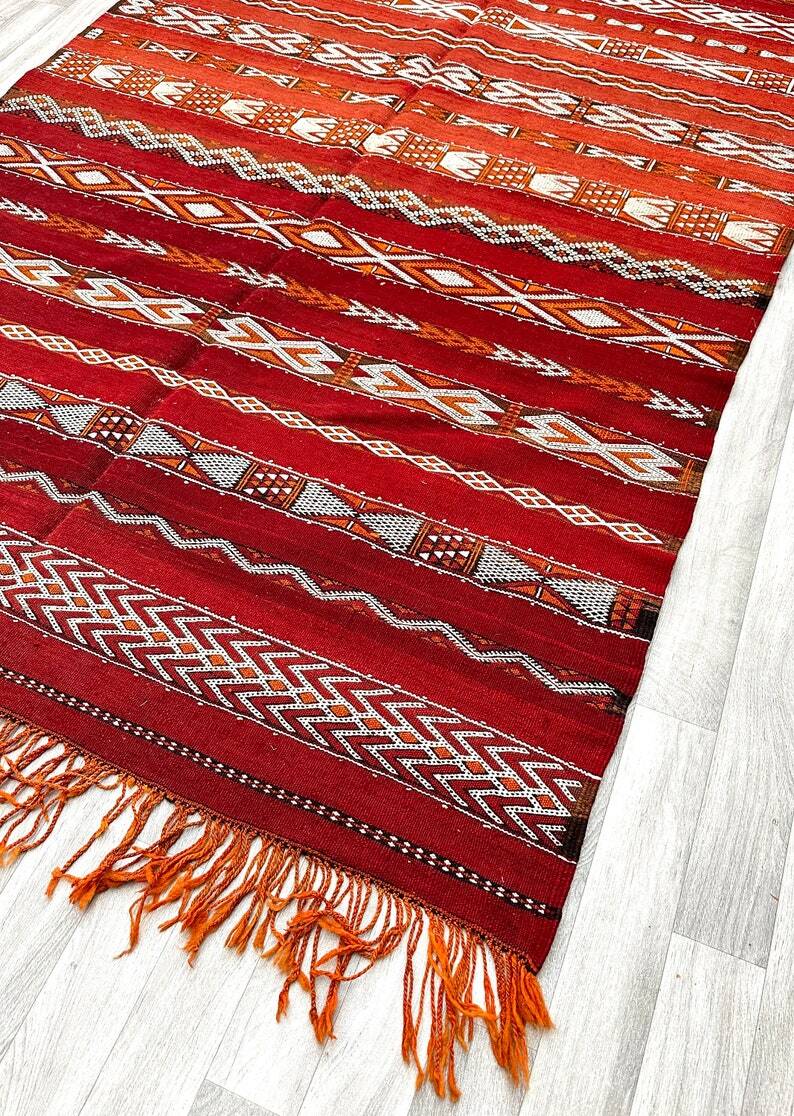 Antique Zemmouri rug, flat woven Berber rug, handmade Moroccan rug, home decor