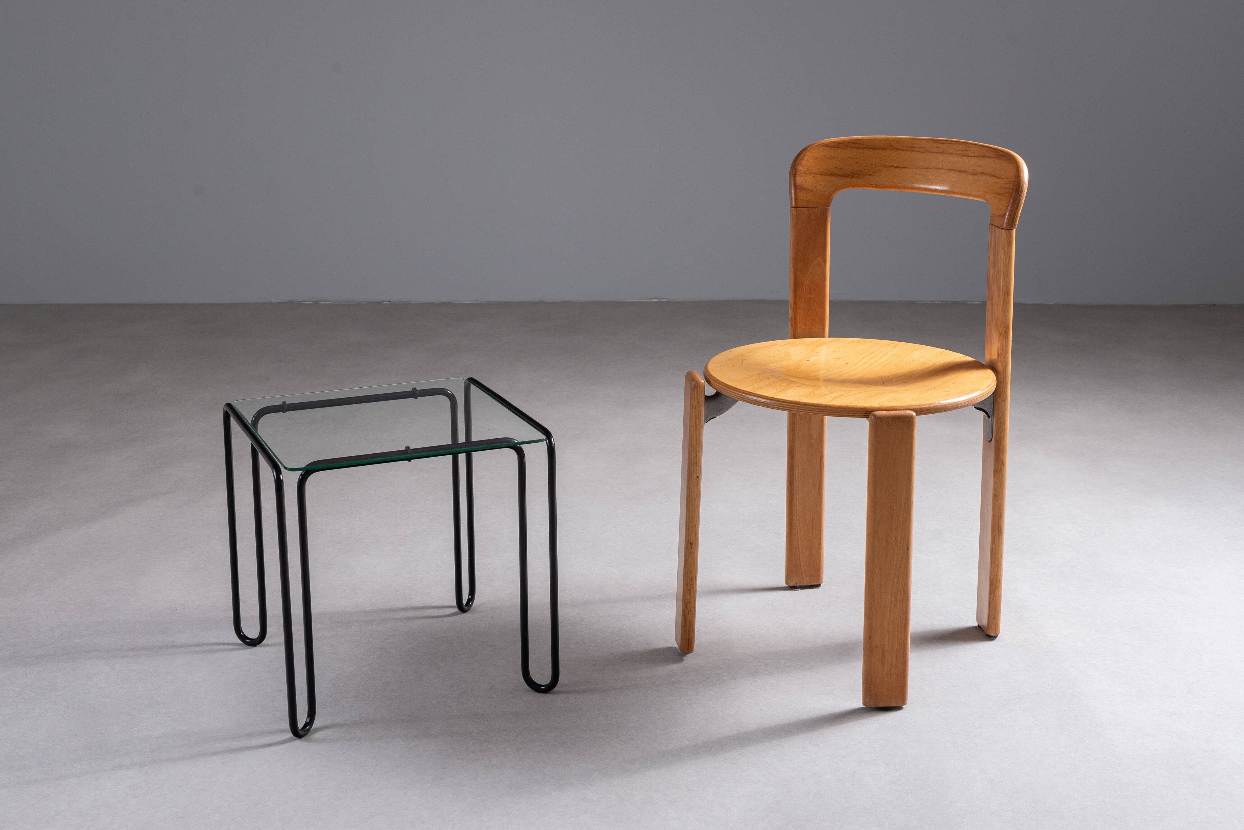 Minimalistic wireframe sidetable with glass top