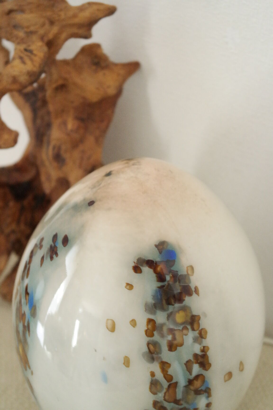Vintage Vianne glassware opaline egg lamp