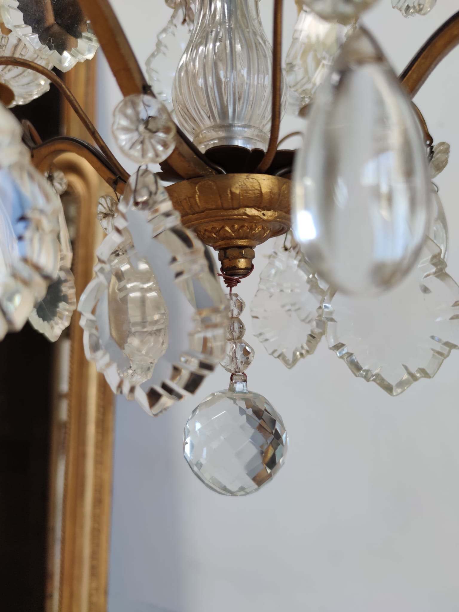 Small chandelier cage with pendants and brass frame louis XV style