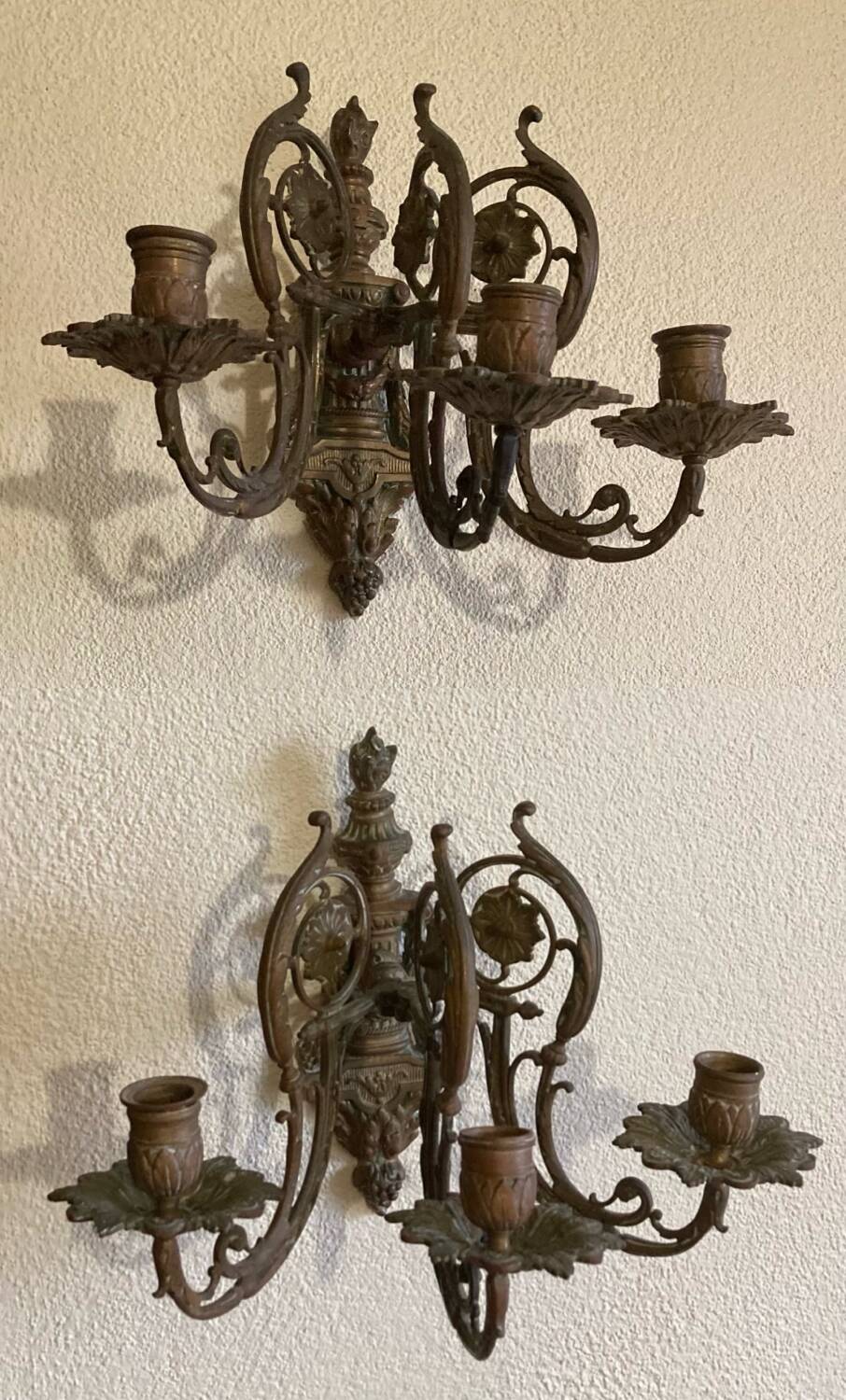 Pair of 3-light wall sconces in gilt bronze in the style