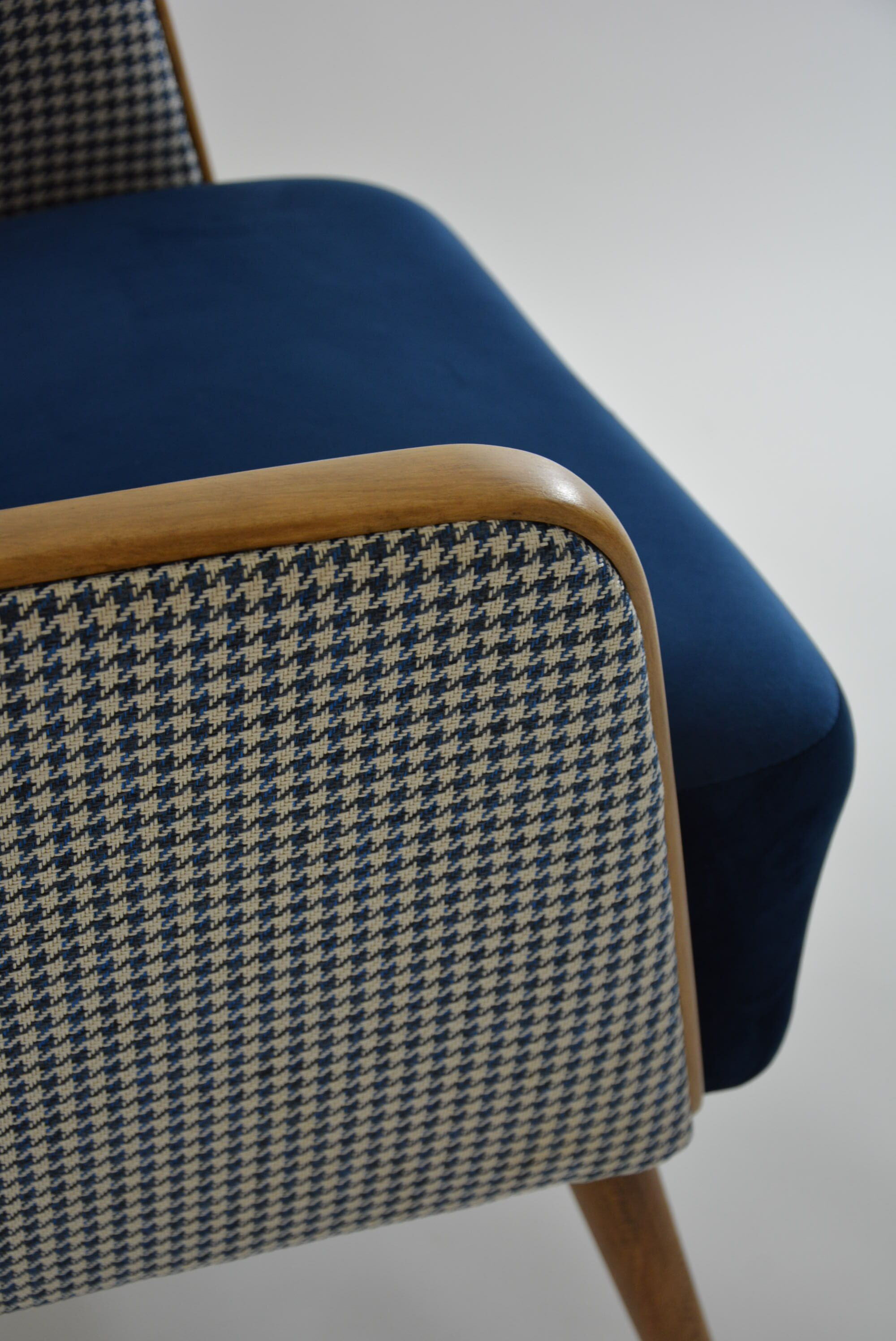 Square chair velvet hen's feet