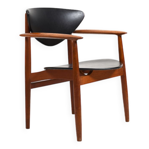 Fauteuil en teck par Erik Wørts pour Norden Møbelfabrik 1950s