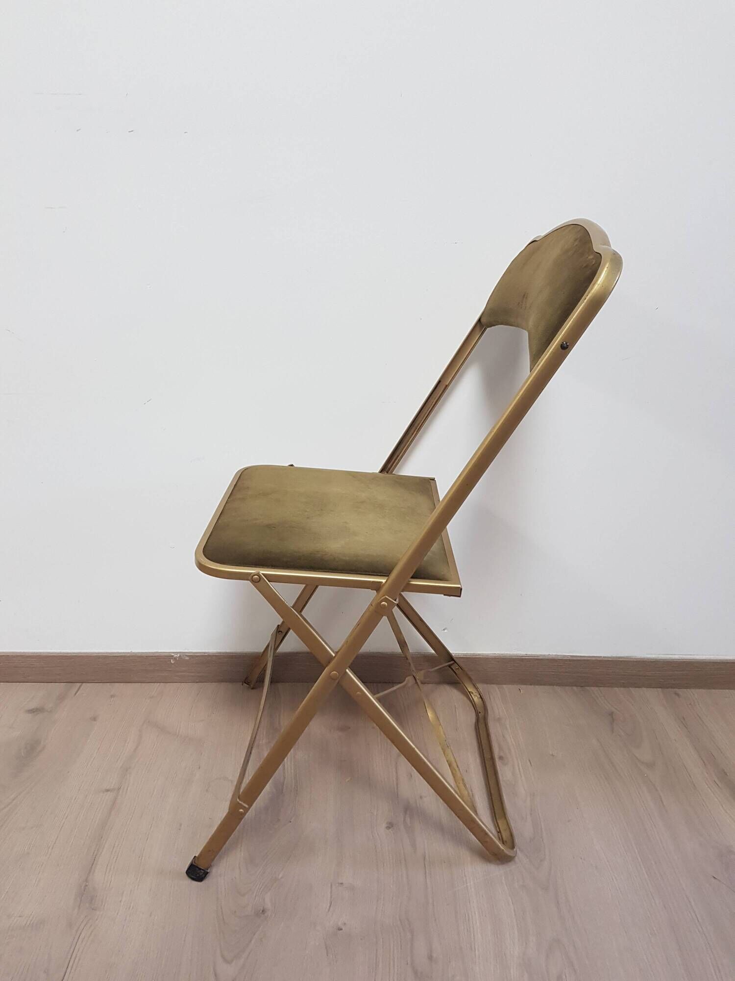 Set of 4 opera theater folding chairs from the 70s two-tone velvet brass
