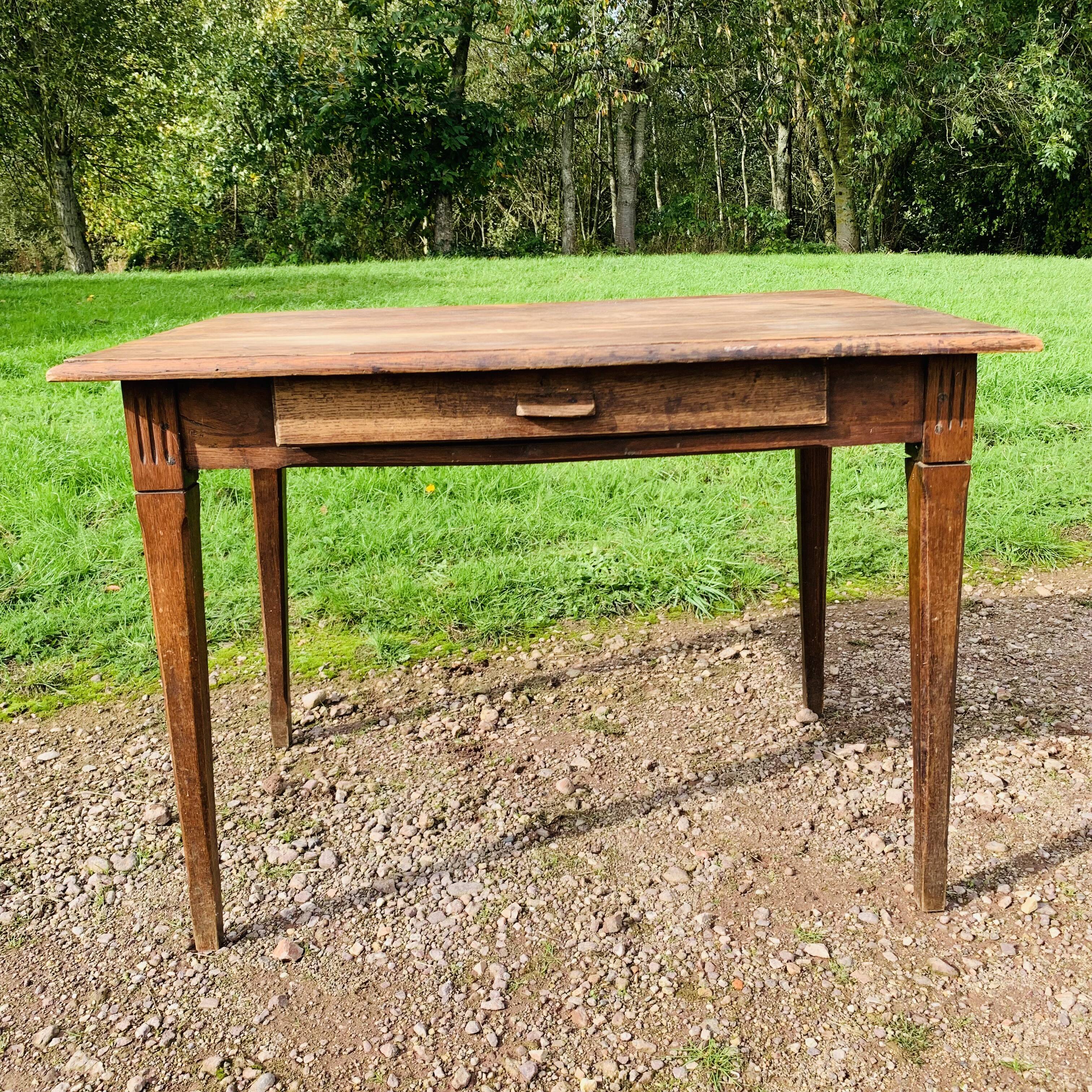 Oak table