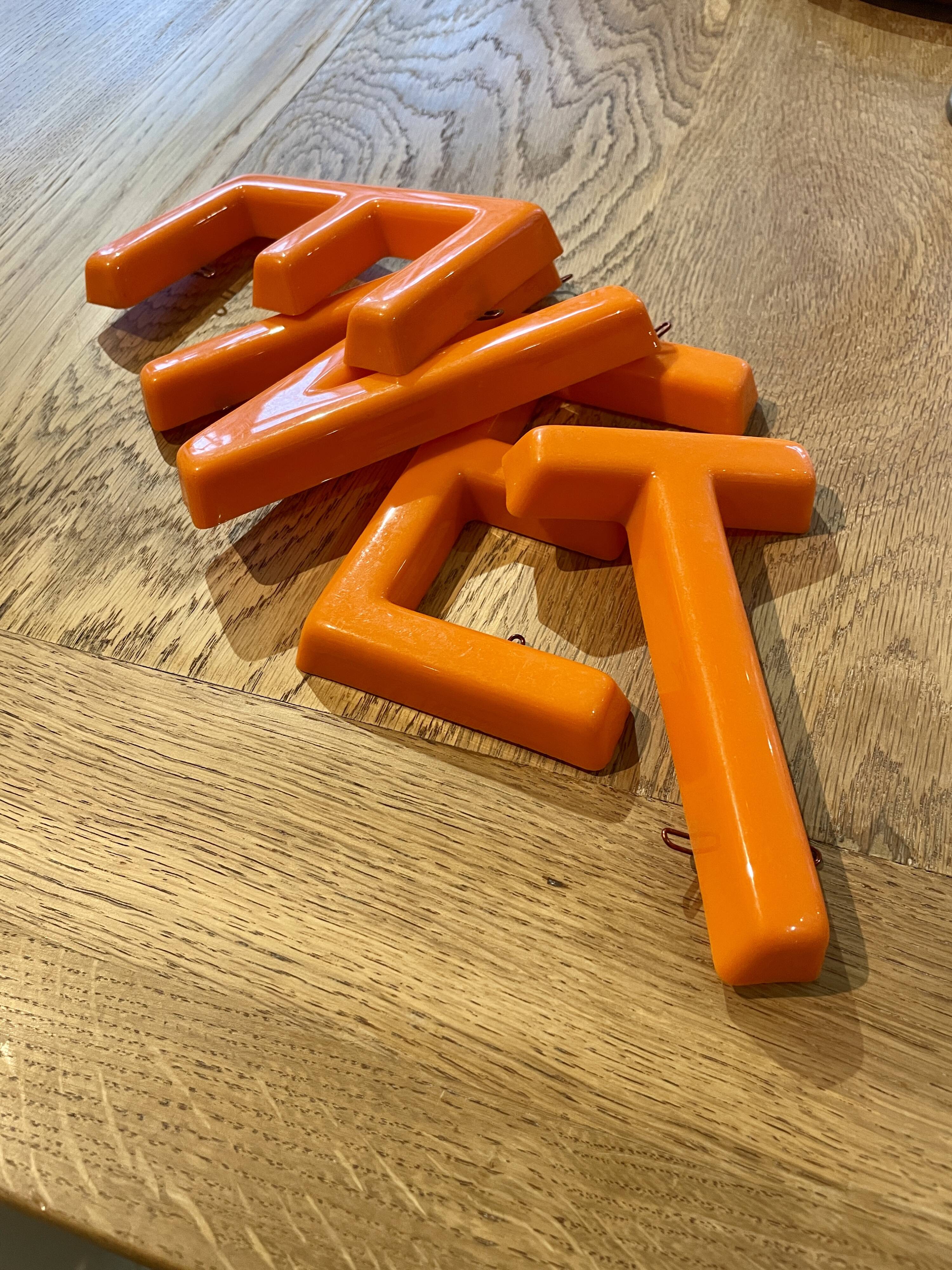 Plastic letters from the 70s - TEEN