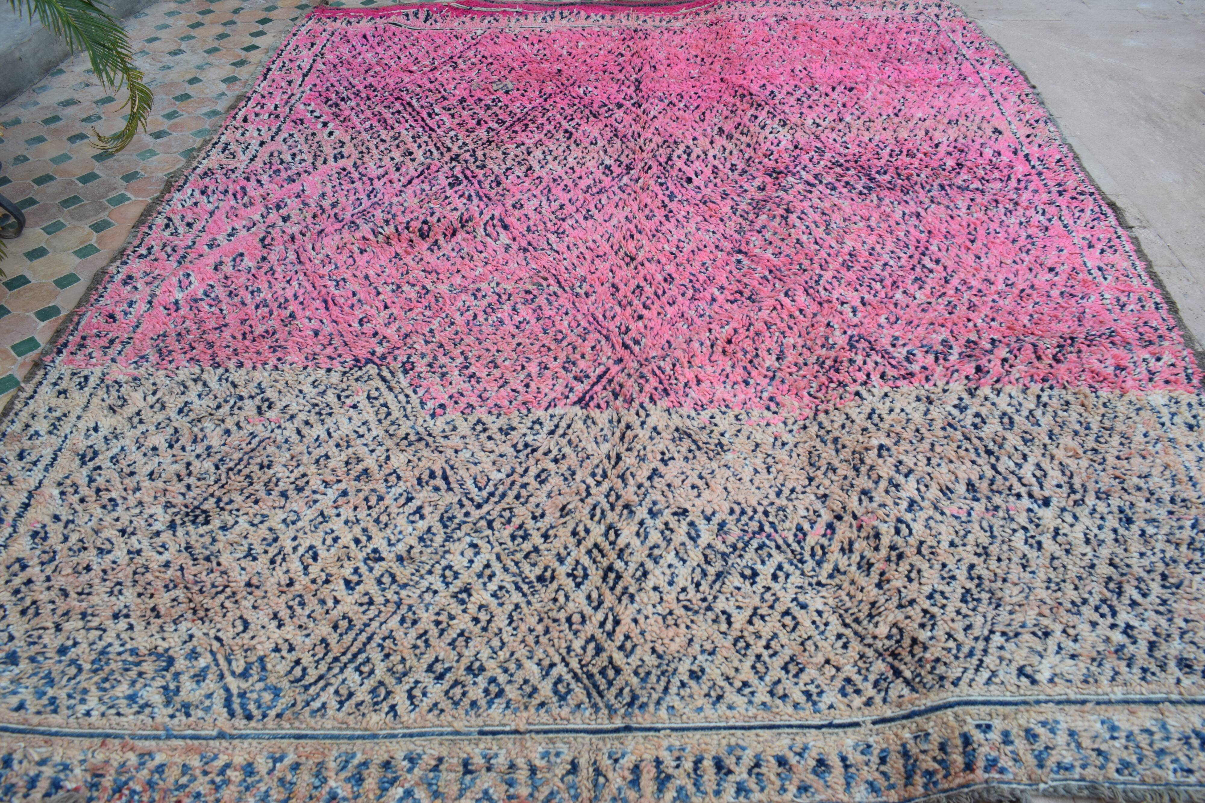 Vintage moroccan berber rug, 275x223 cm